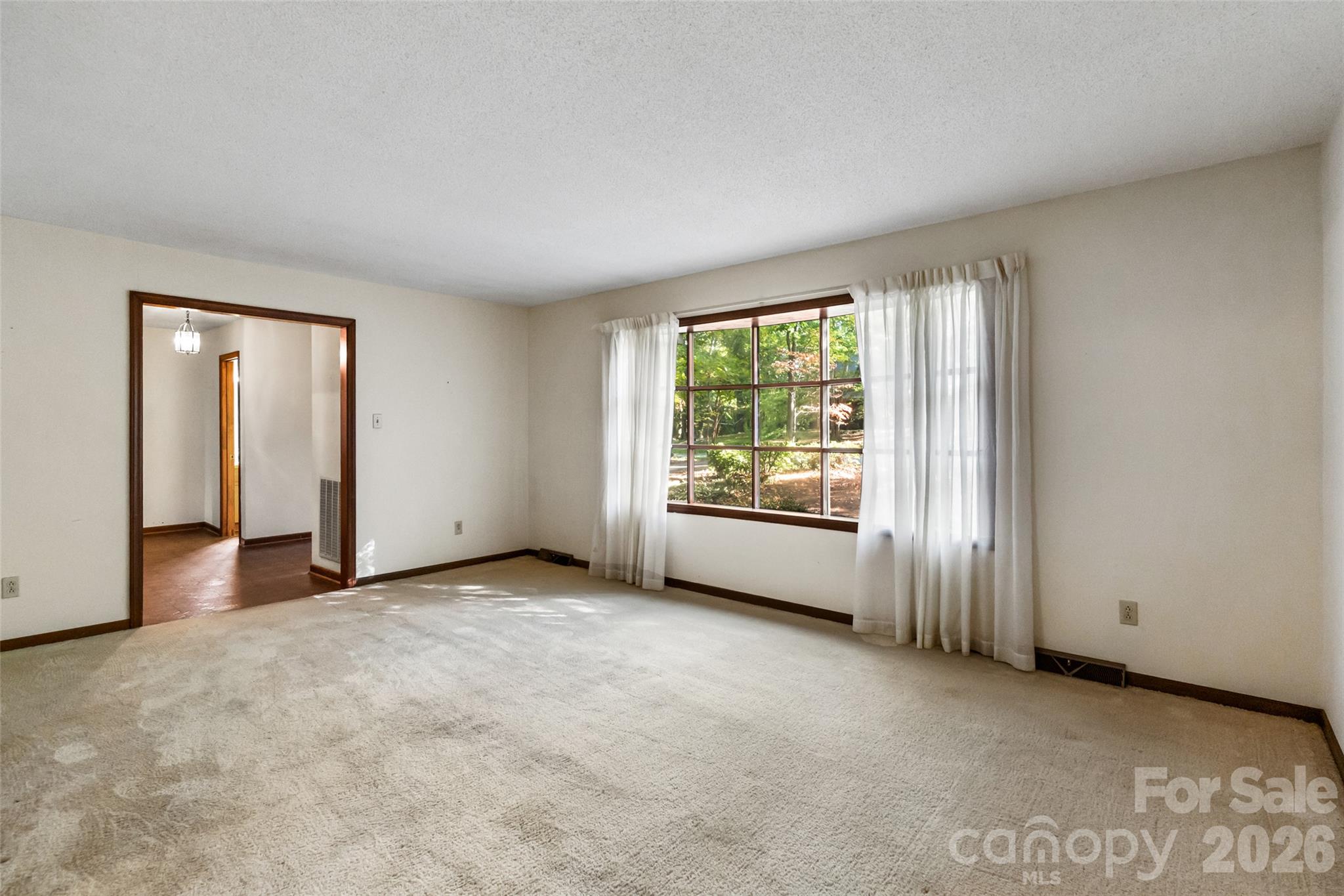 Single Family Residence at 4427 Winrock Lane, Rock Hill, photo 5 of 36