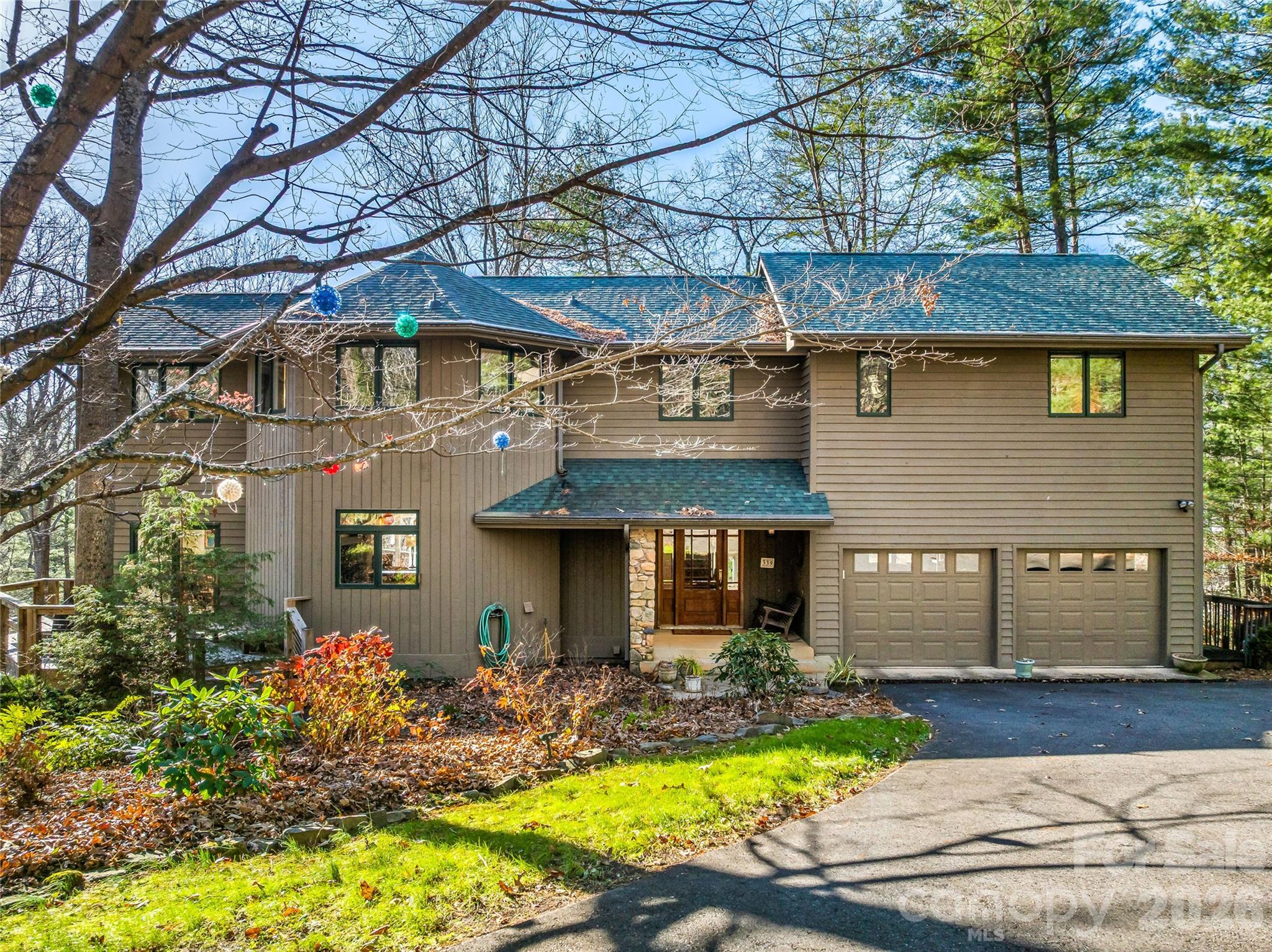 Single Family Residence at 339 Beaverdam Road, Asheville, photo 3 of 48