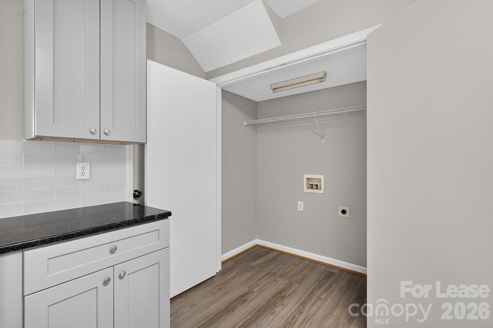 Single Family Residence at 1512 Harland Street, Charlotte, photo 13 of 23