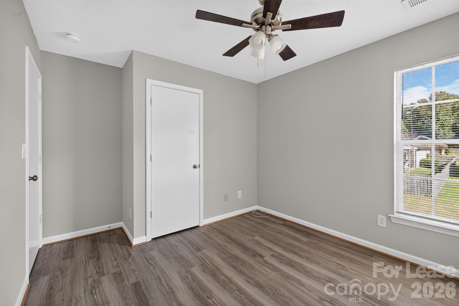 Single Family Residence at 1512 Harland Street, Charlotte, photo 17 of 23