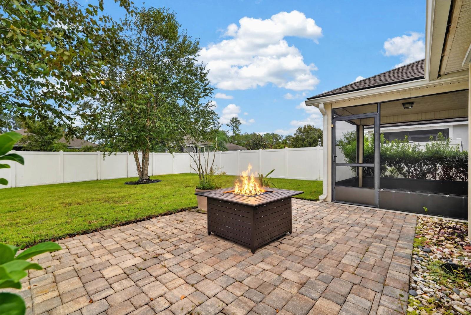 Single Family Residence at 106 N COOPERS HAWK CT, PALM COAST, photo 32 of 48