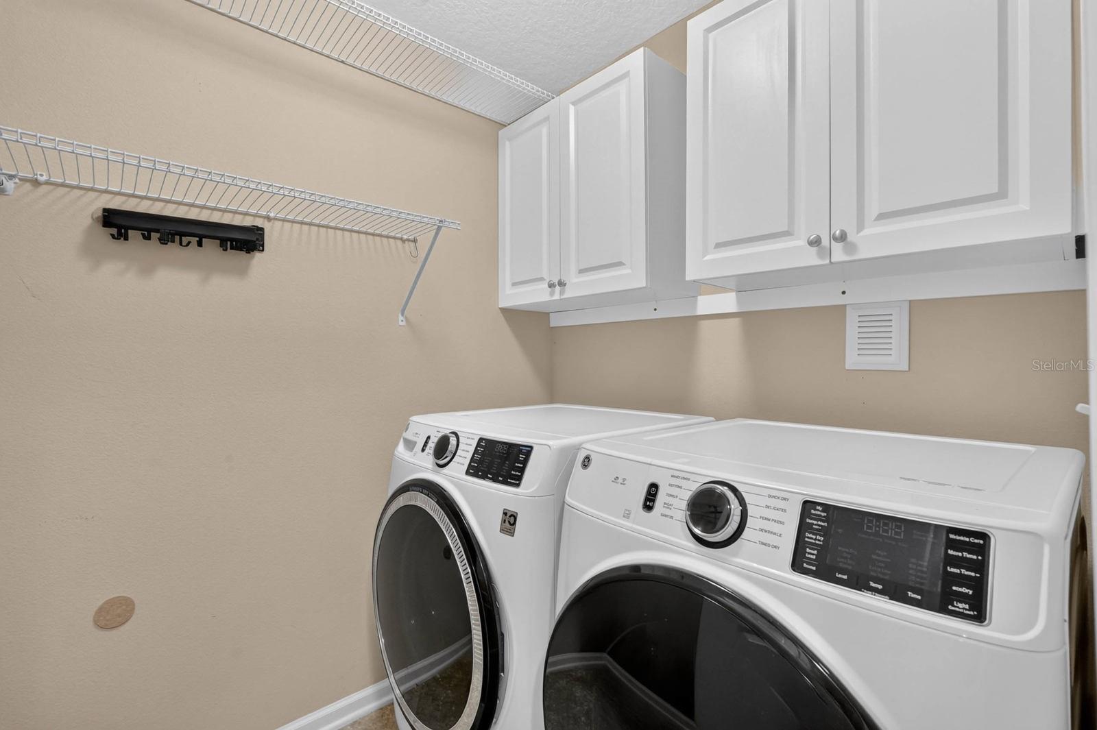 Single Family Residence at 106 N COOPERS HAWK CT, PALM COAST, photo 37 of 48