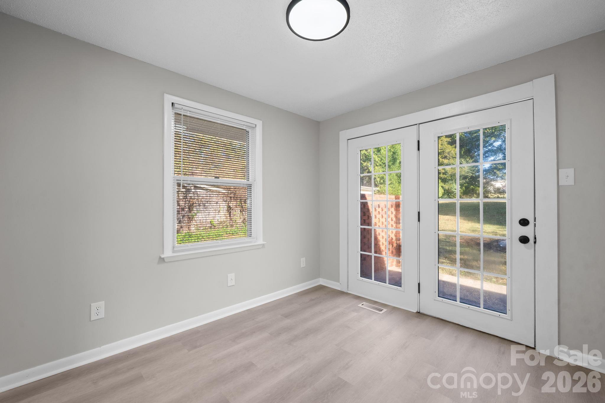 Single Family Residence at 1334 Houston Mill Road, Conover, photo 4 of 28