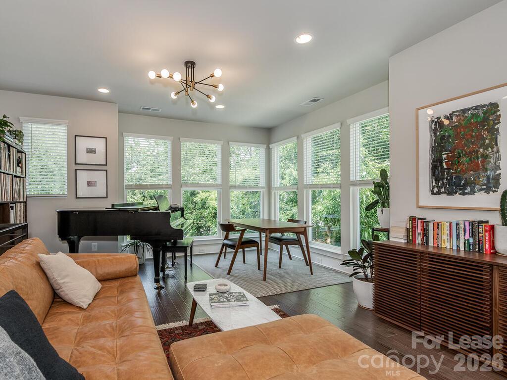 Townhouse at 331 Uptown West Drive, Charlotte, photo 6 of 27