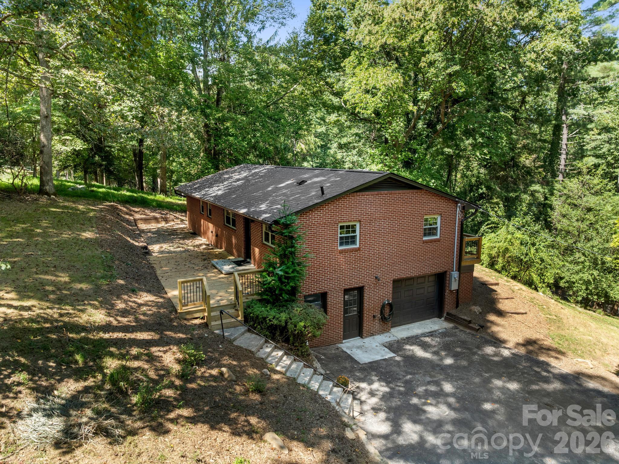 Lot at 68 Cranesway Drive, Asheville, photo 7 of 15