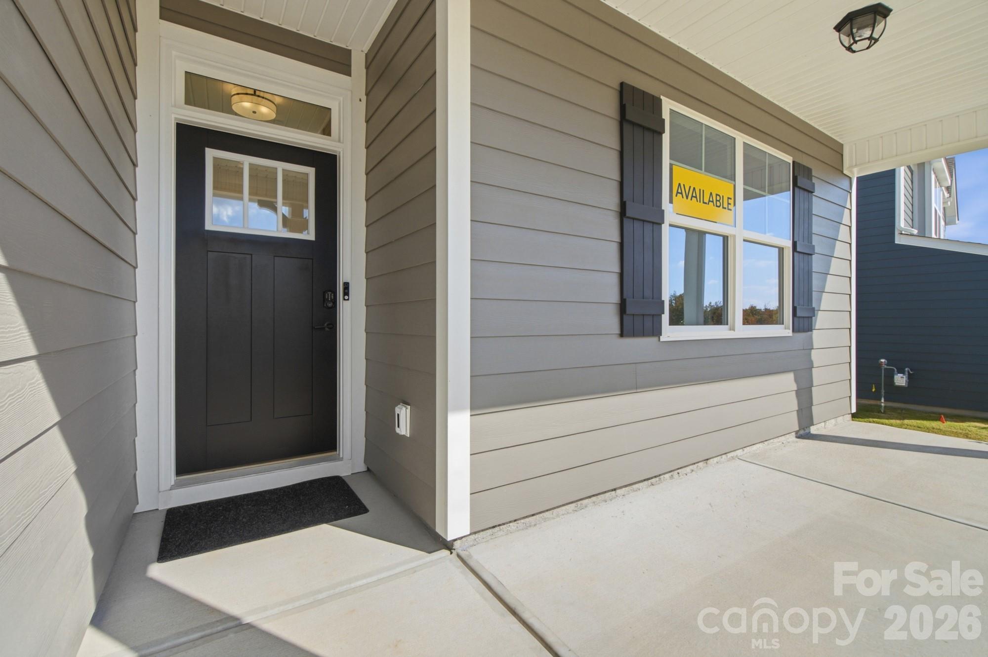 Front porch - 8414 Acadia Parkway, Sherrills Ford