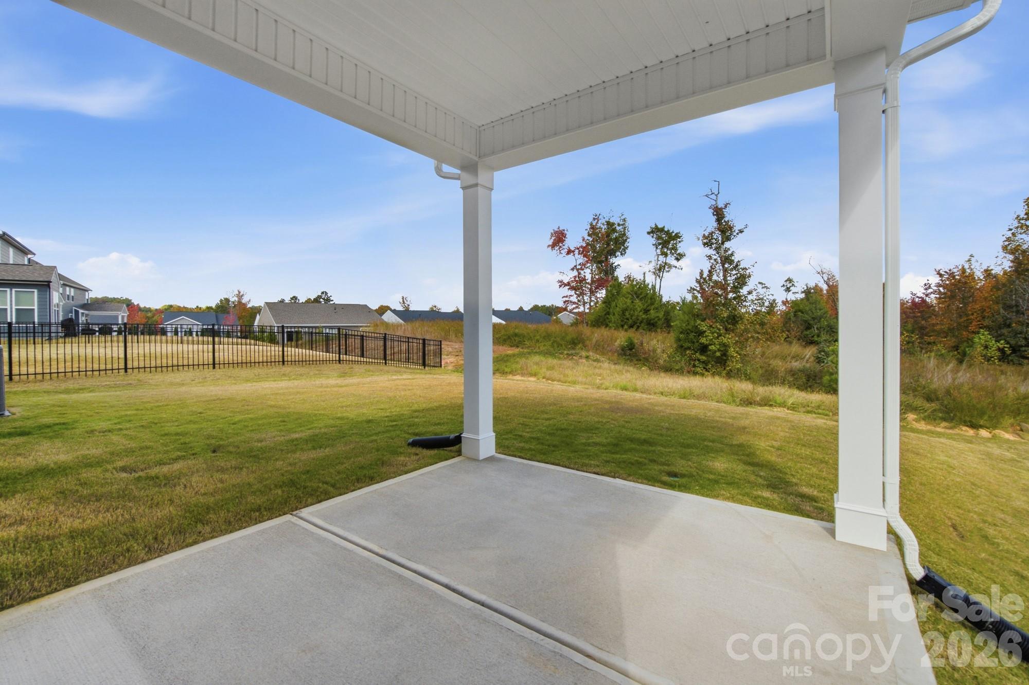 Covered Porch - 8414 Acadia Parkway, Sherrills Ford