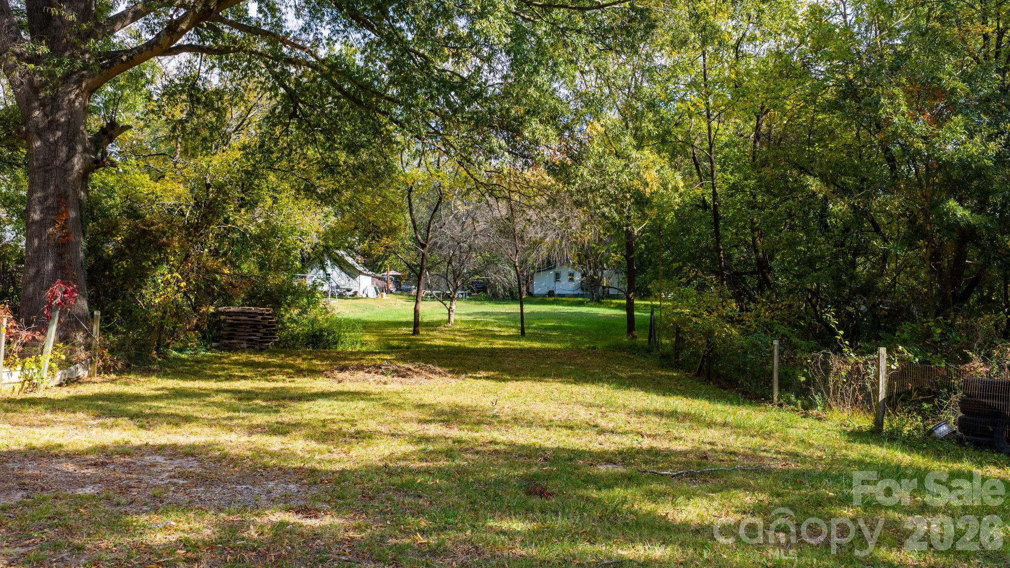 Single Family Residence at 1036 19th Street, Hickory, photo 20 of 31
