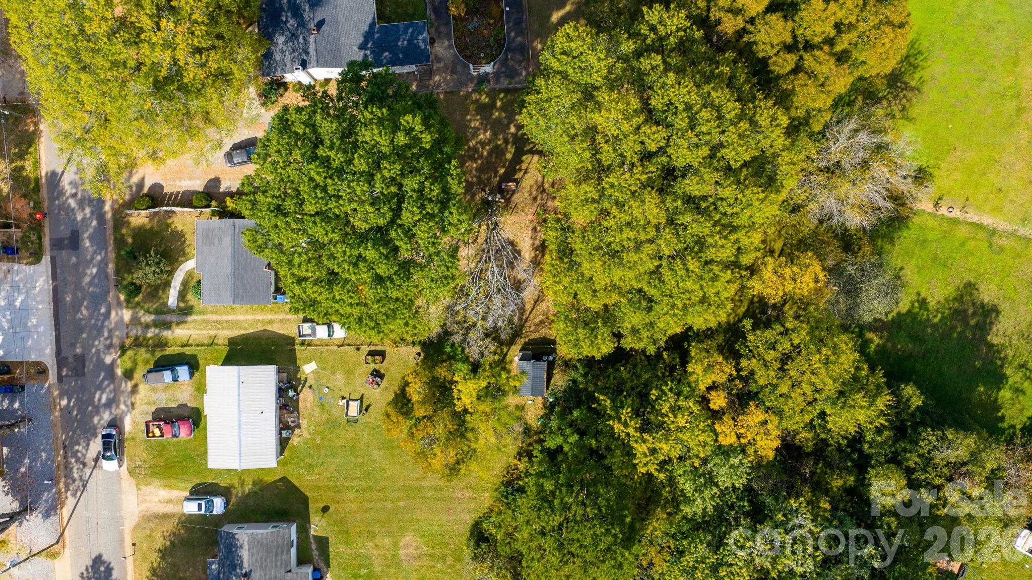 Single Family Residence at 1036 19th Street, Hickory, photo 28 of 31