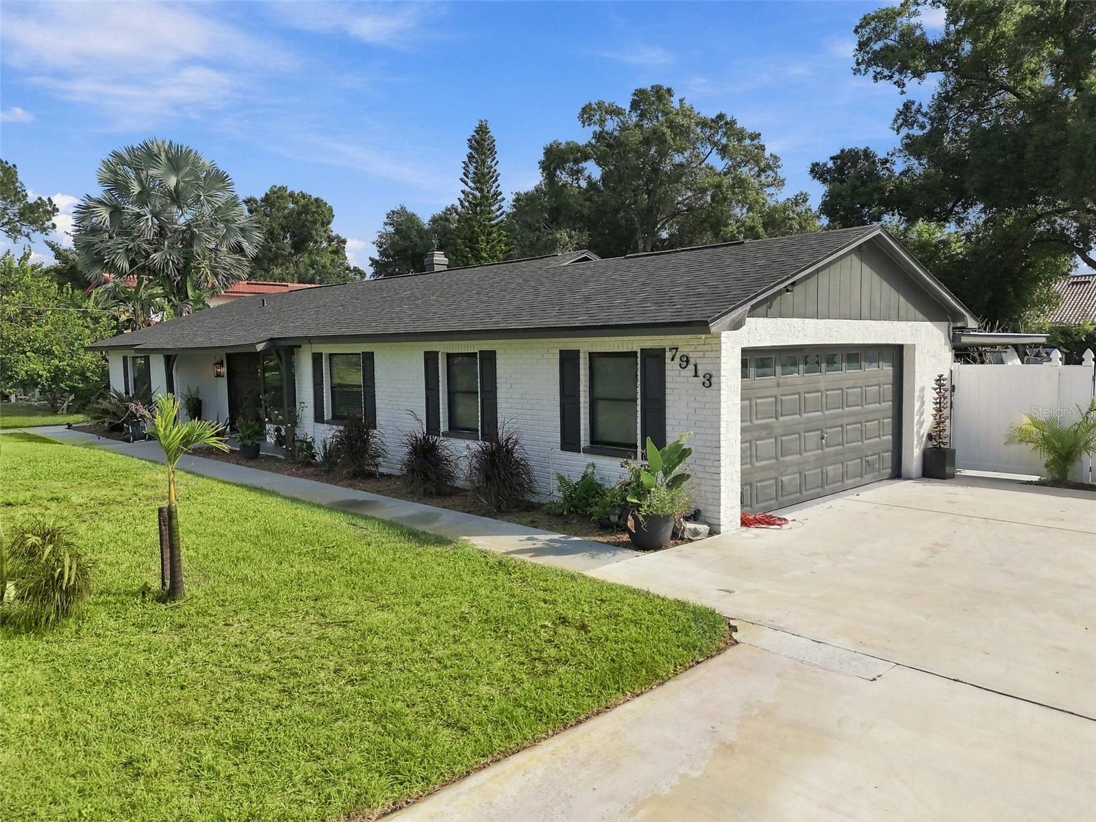 Single Family Residence at 7913 FLOWERFIELD DR, TAMPA, photo 85 of 100