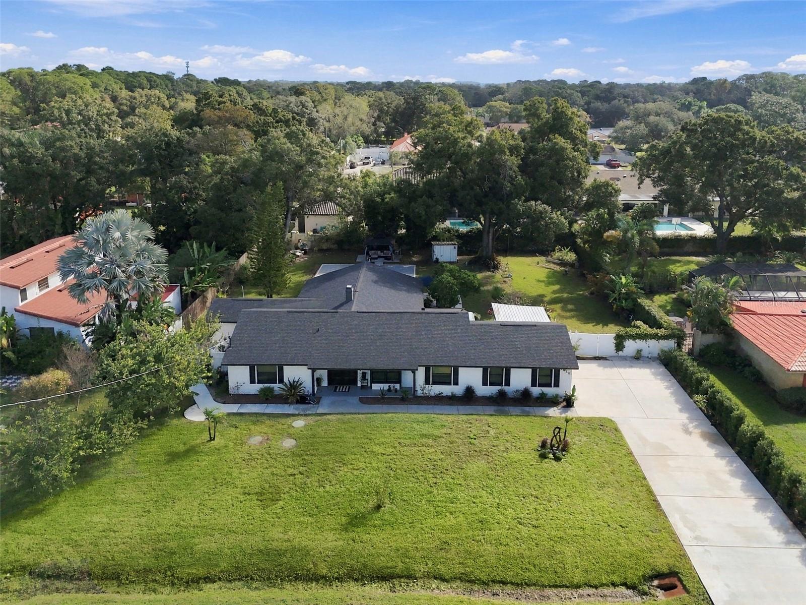 Single Family Residence at 7913 FLOWERFIELD DR, TAMPA, photo 94 of 100
