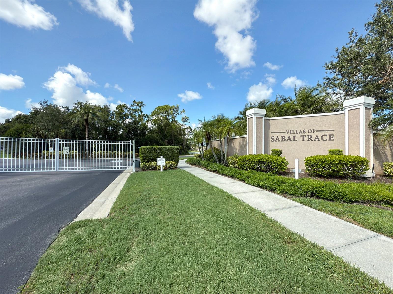 Gated Entrance - 4162 FAIRWAY CT, NORTH PORT