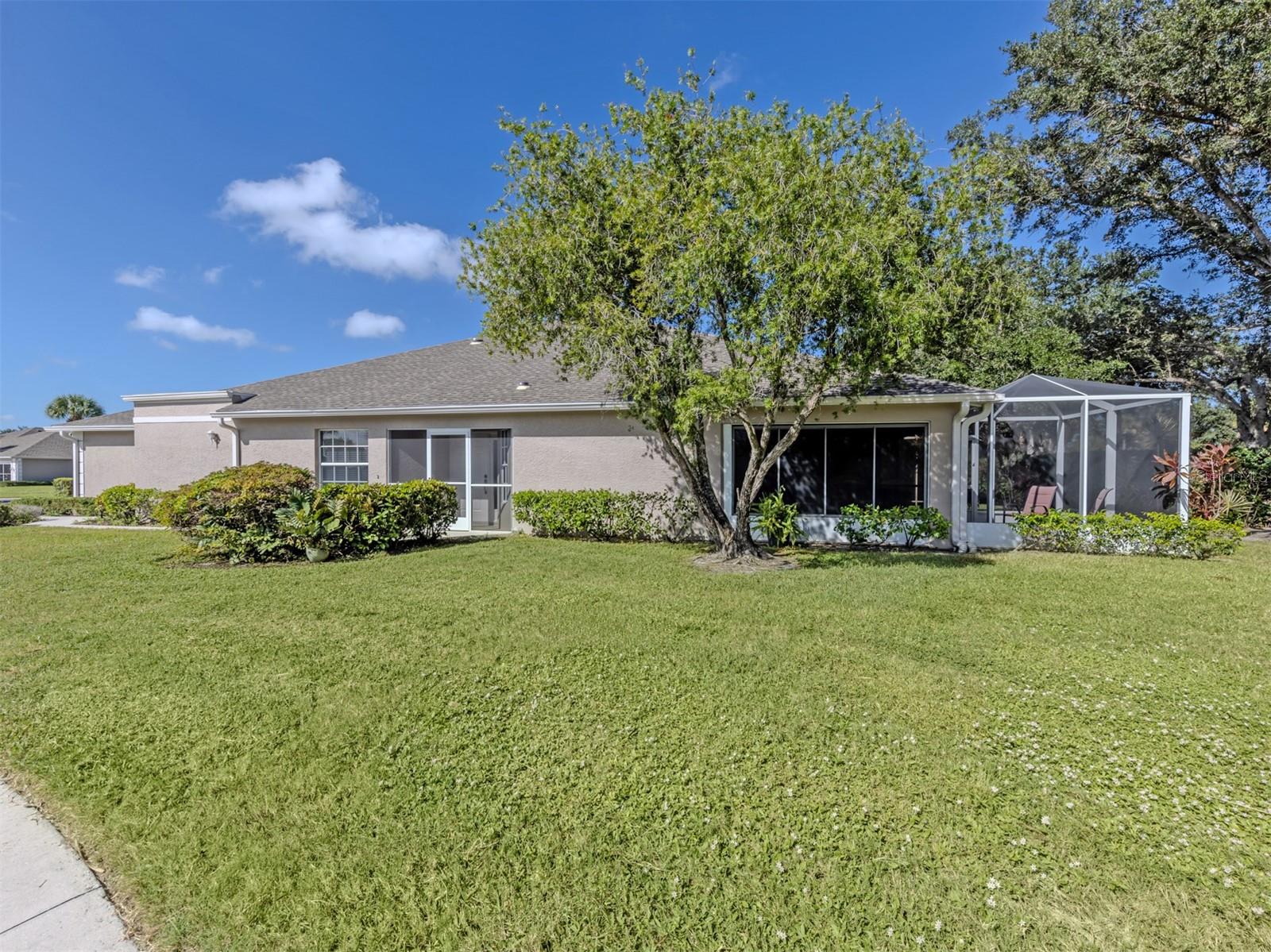 Villa at 4162 FAIRWAY CT, NORTH PORT, photo 5 of 74