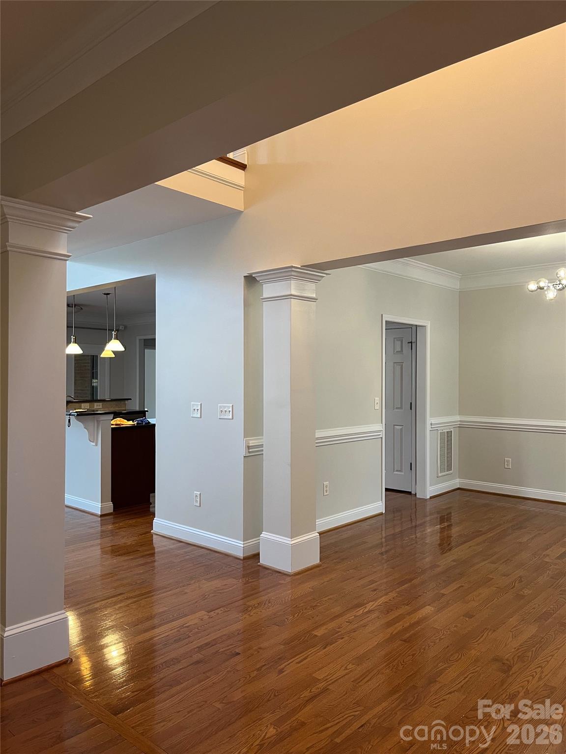 Single Family Residence at 14746 Greenpoint Lane, Huntersville, photo 10 of 39
