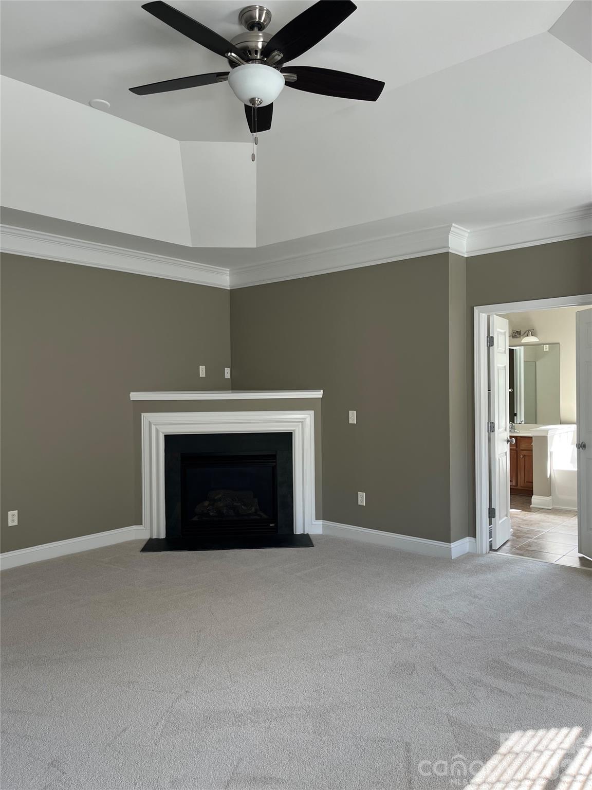 Single Family Residence at 14746 Greenpoint Lane, Huntersville, photo 12 of 39