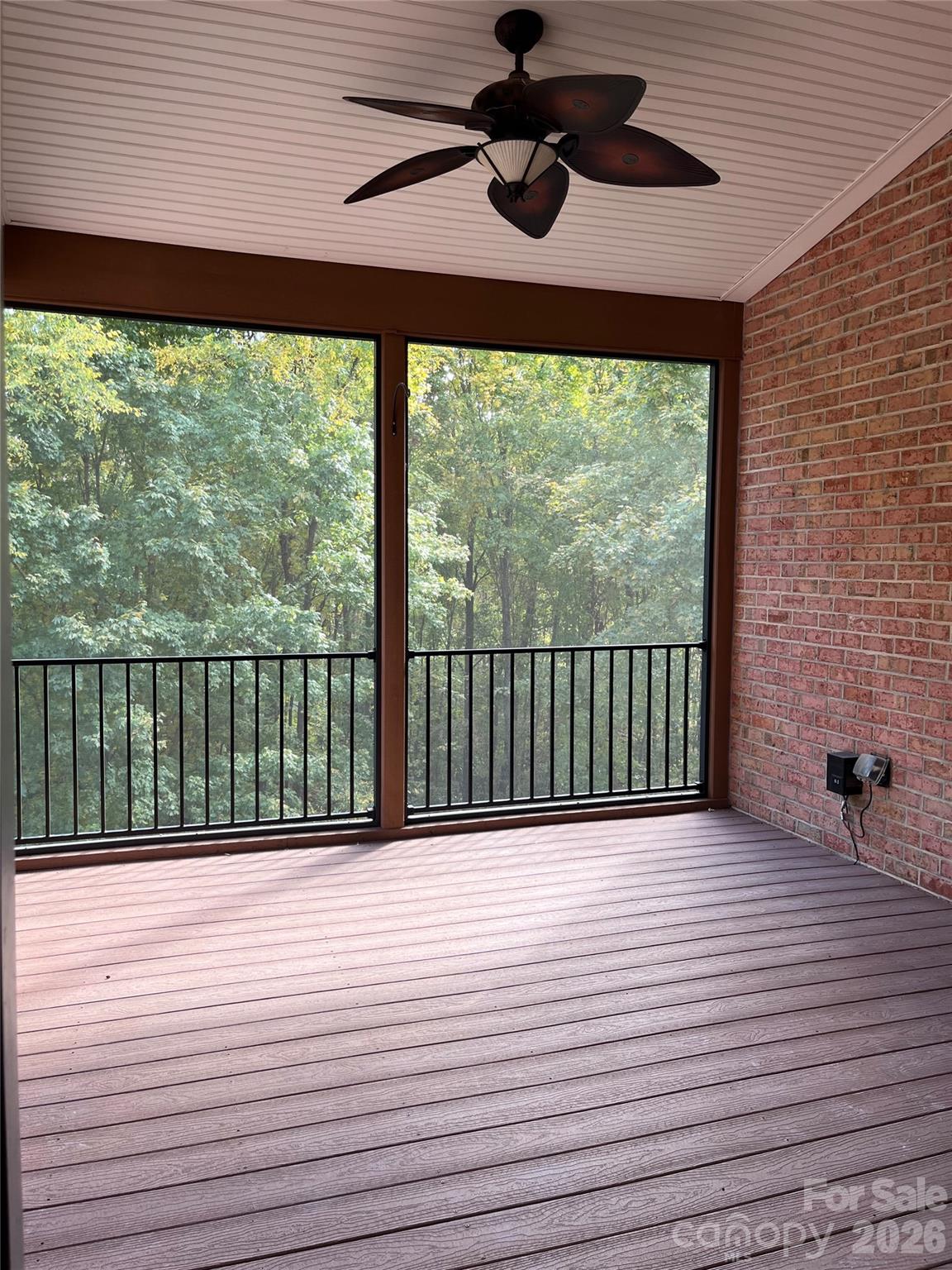 Single Family Residence at 14746 Greenpoint Lane, Huntersville, photo 35 of 39