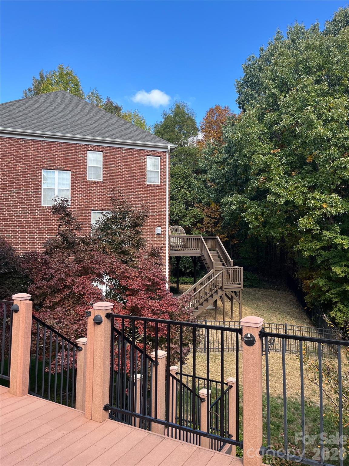 Single Family Residence at 14746 Greenpoint Lane, Huntersville, photo 38 of 39