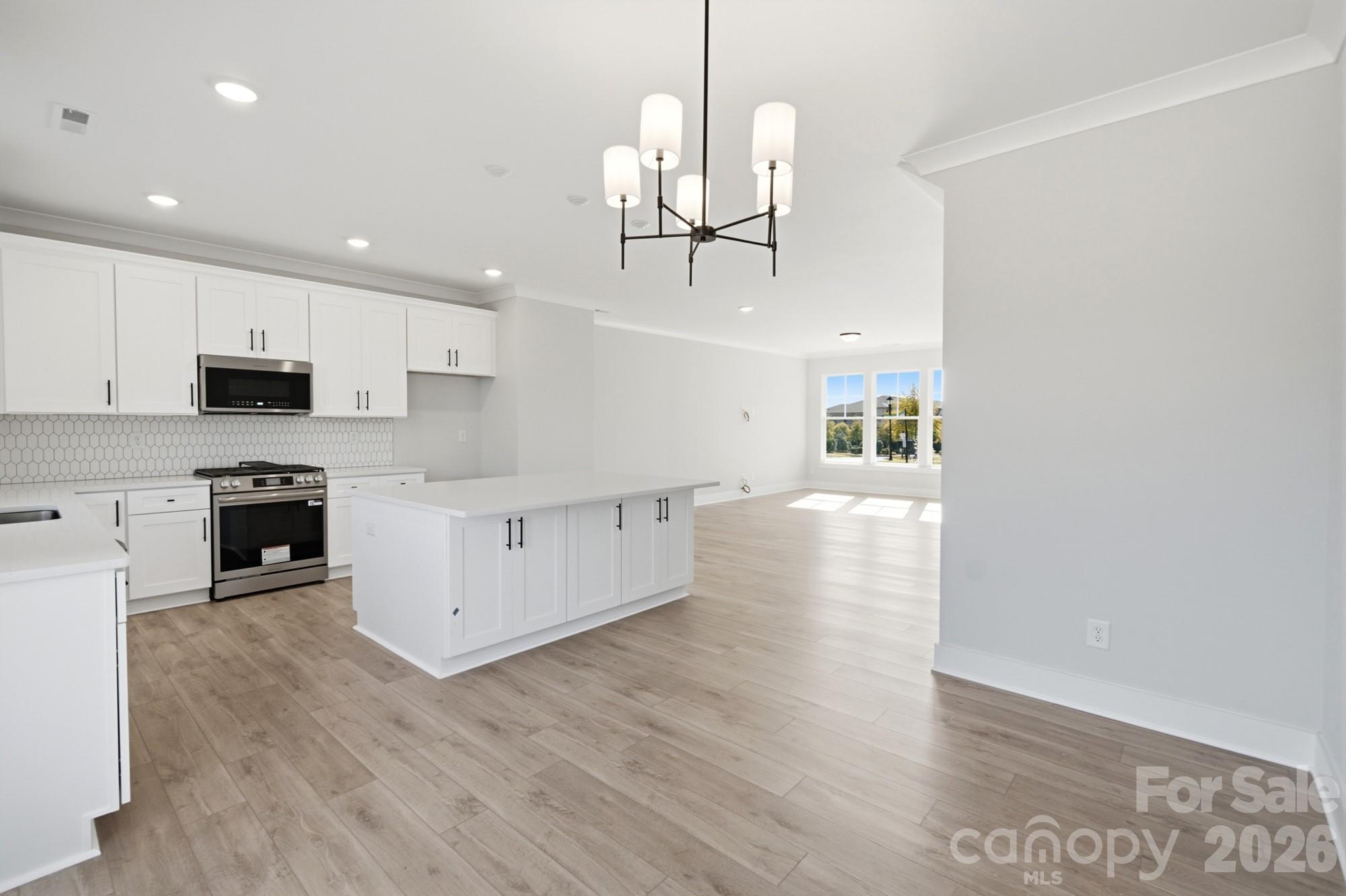 Breakfast Area - 12315 Bryton Ridge Parkway, Huntersville