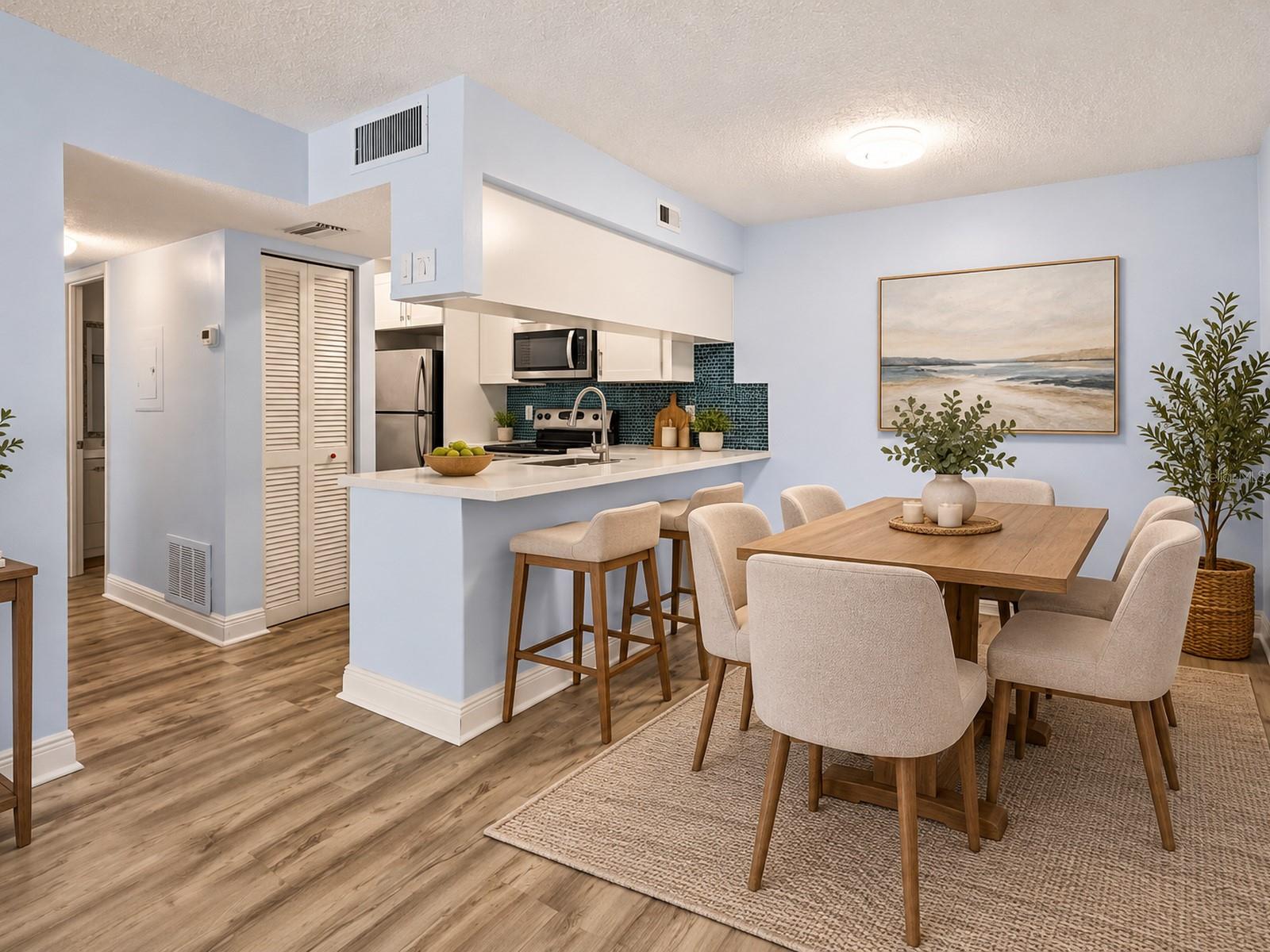 Condominium at 3215 BENEVA RD #202, SARASOTA, photo 9 of 38