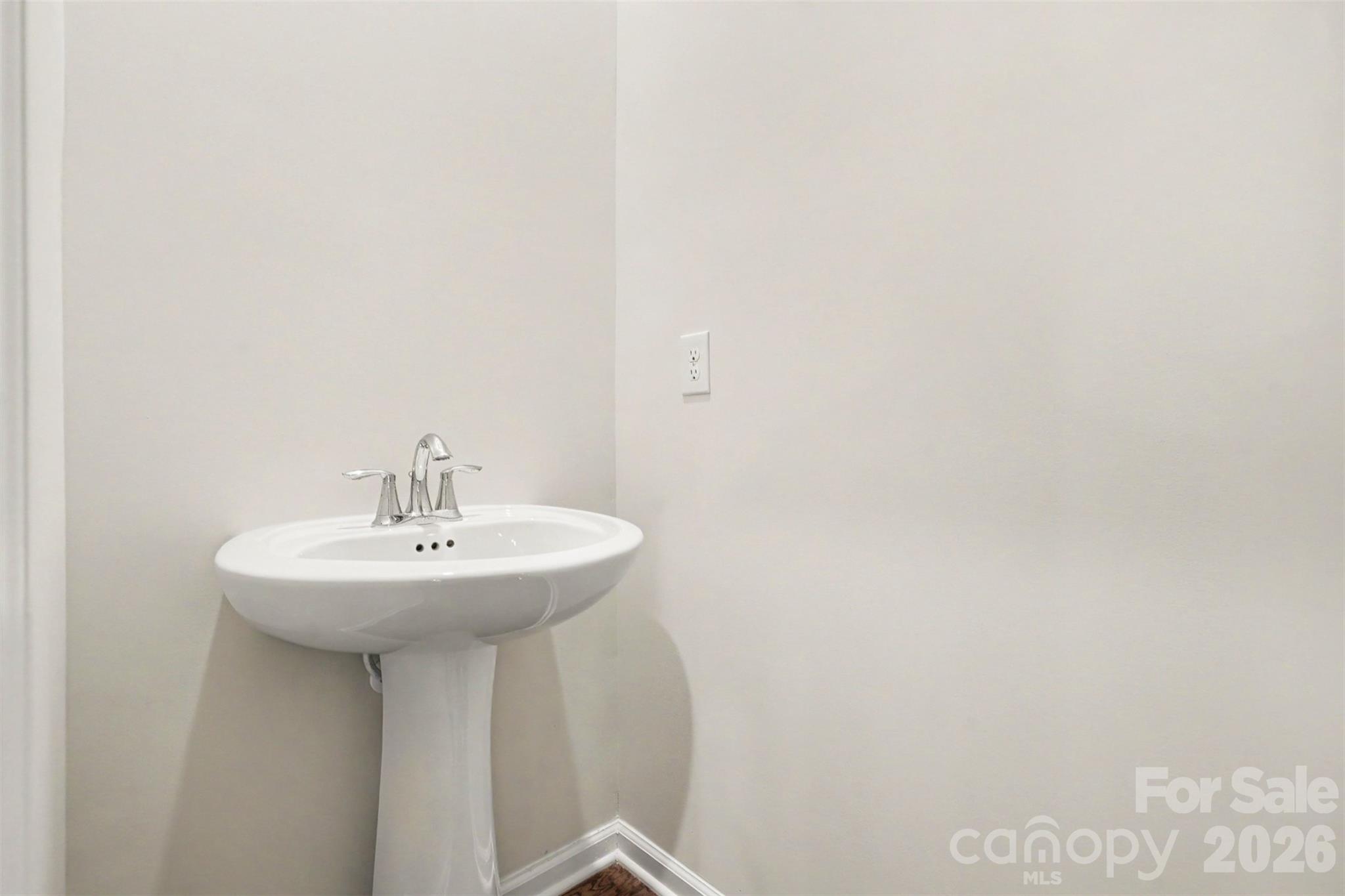 Half Bath - 11238 Dappled Light Trail, Mint Hill
