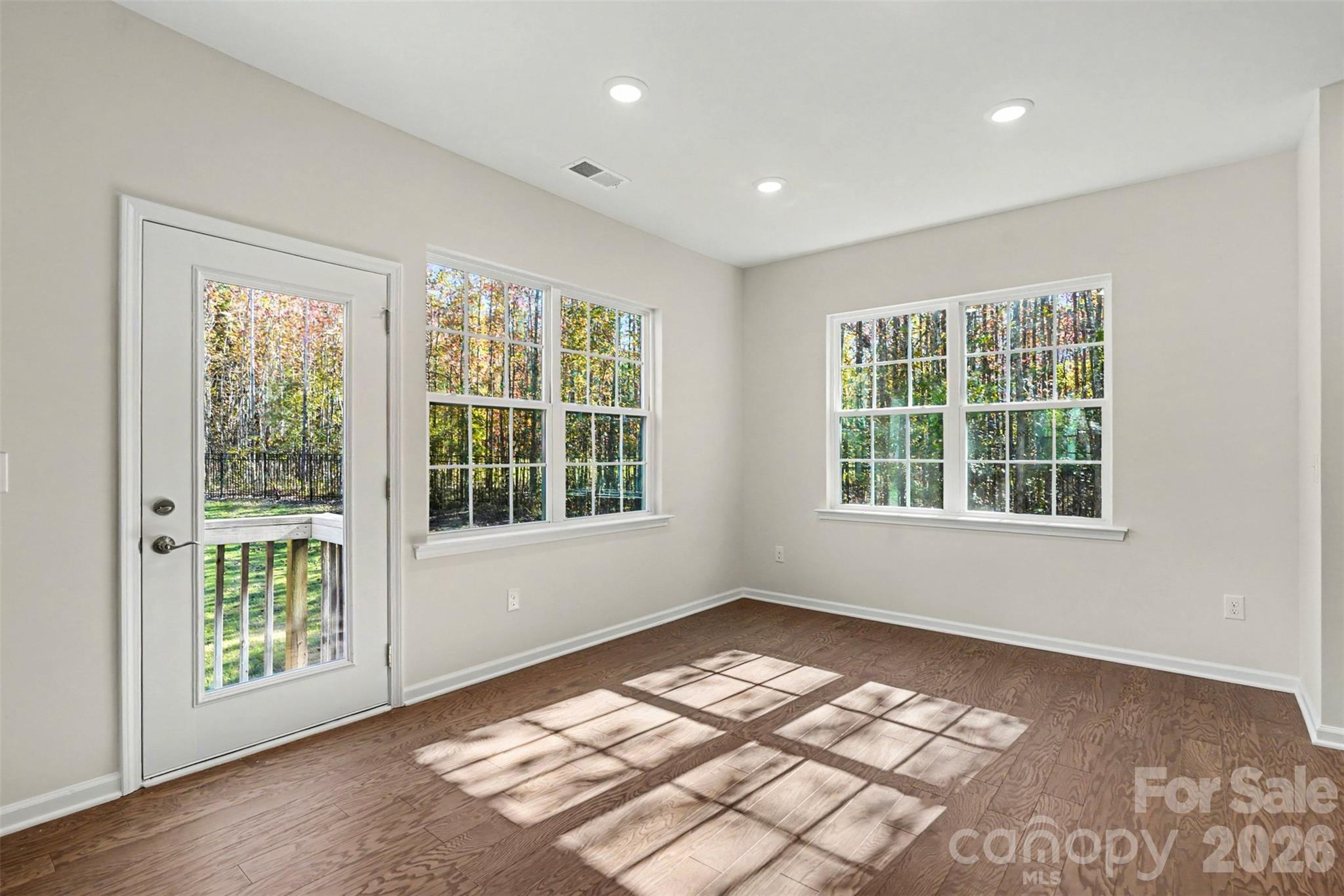 Breakfast Area - 11238 Dappled Light Trail, Mint Hill