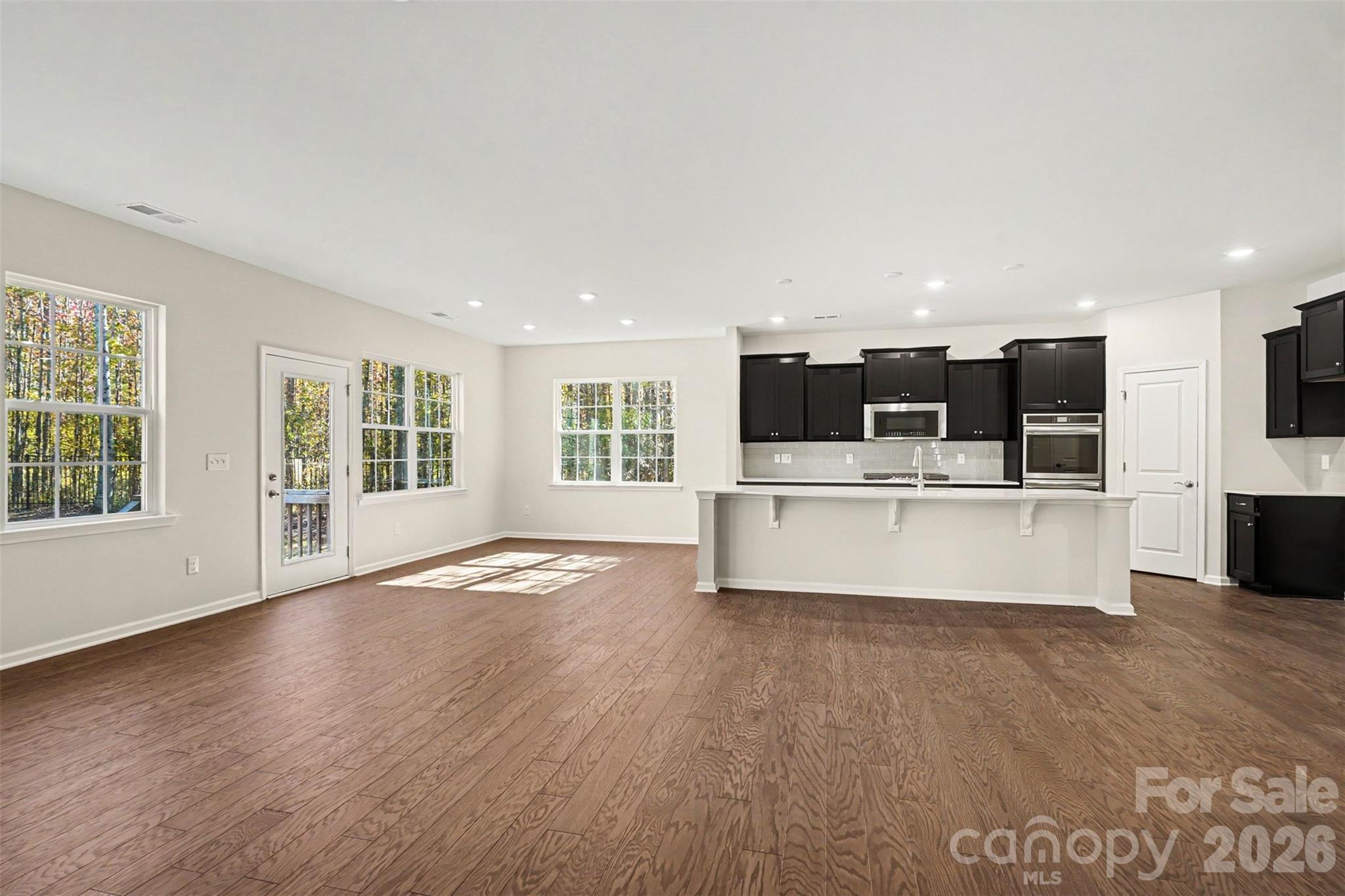 Single Family Residence at 11238 Dappled Light Trail, Mint Hill, photo 18 of 28
