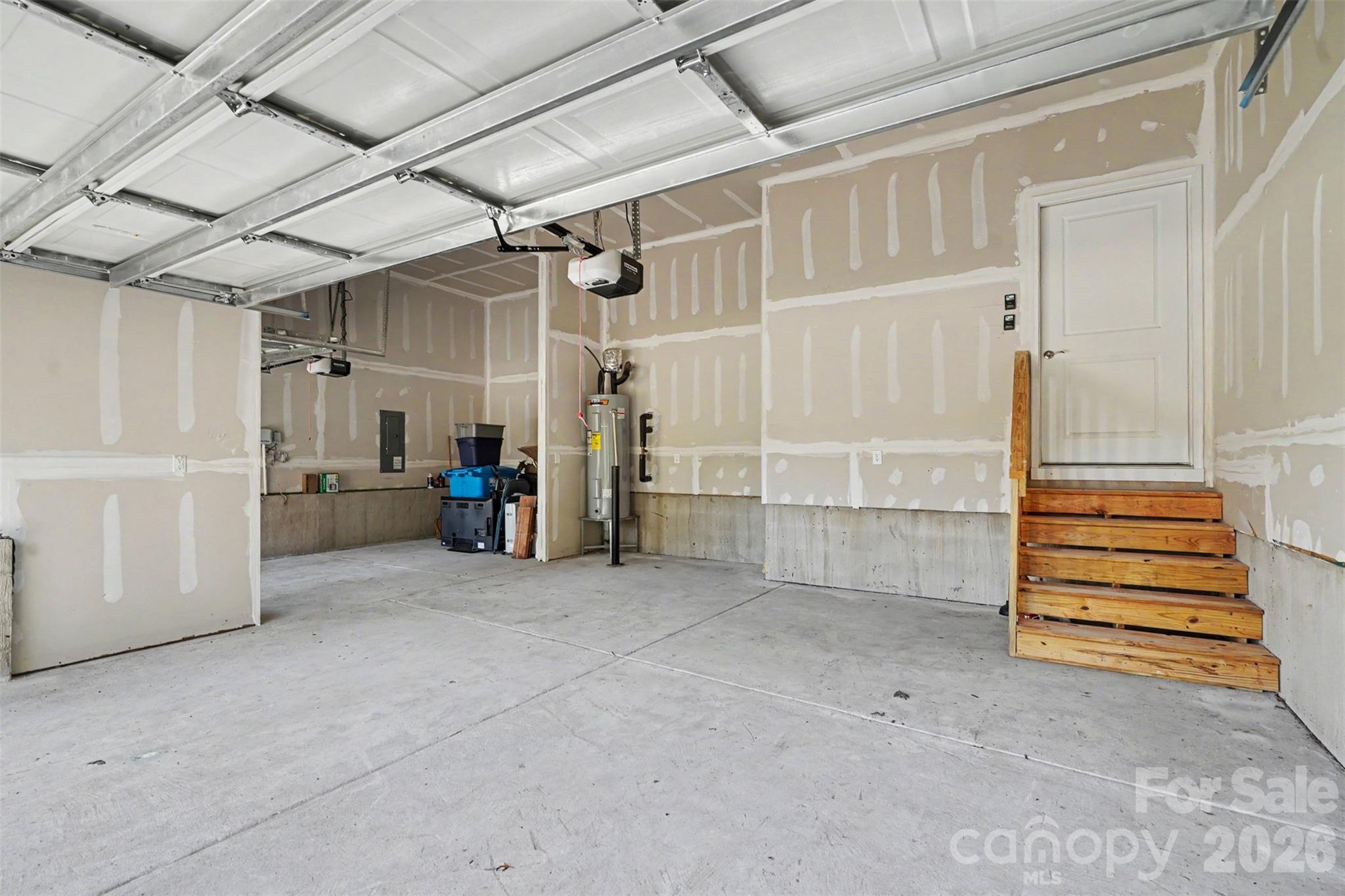 Large 3 Car Garage - 11238 Dappled Light Trail, Mint Hill