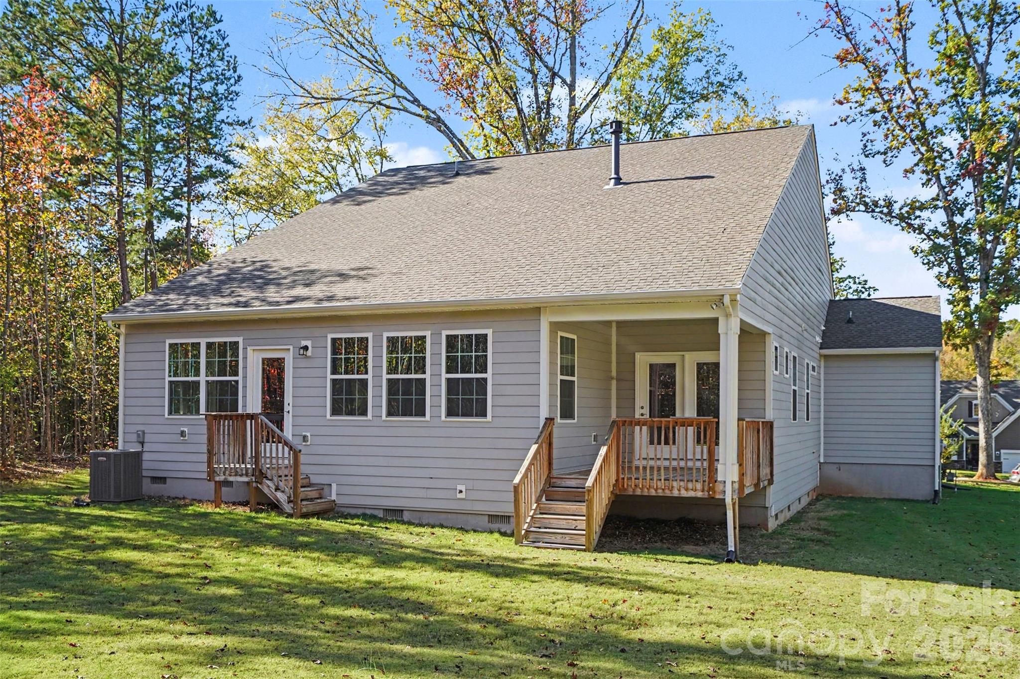Single Family Residence at 11238 Dappled Light Trail, Mint Hill, photo 26 of 28