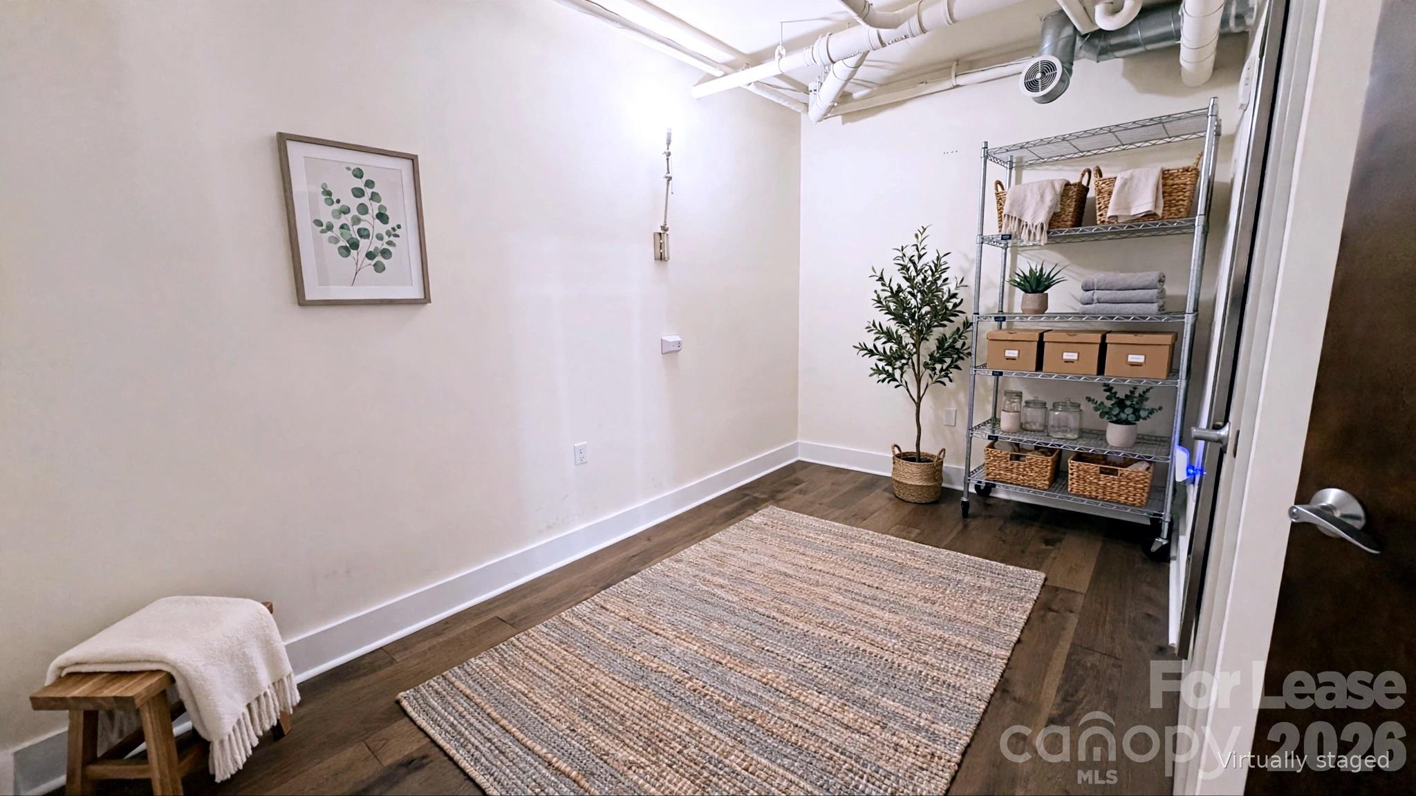Condominium at 715 Graham Street, Charlotte, photo 8 of 10