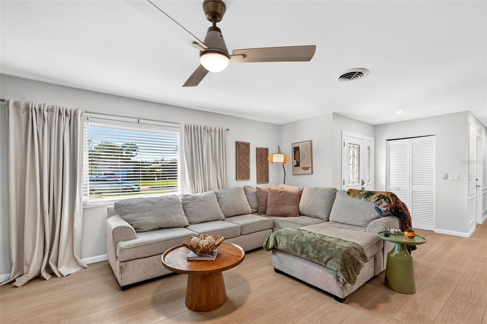Single Family Residence at 5112 3RD AVENUE DR NW, BRADENTON, photo 15 of 47