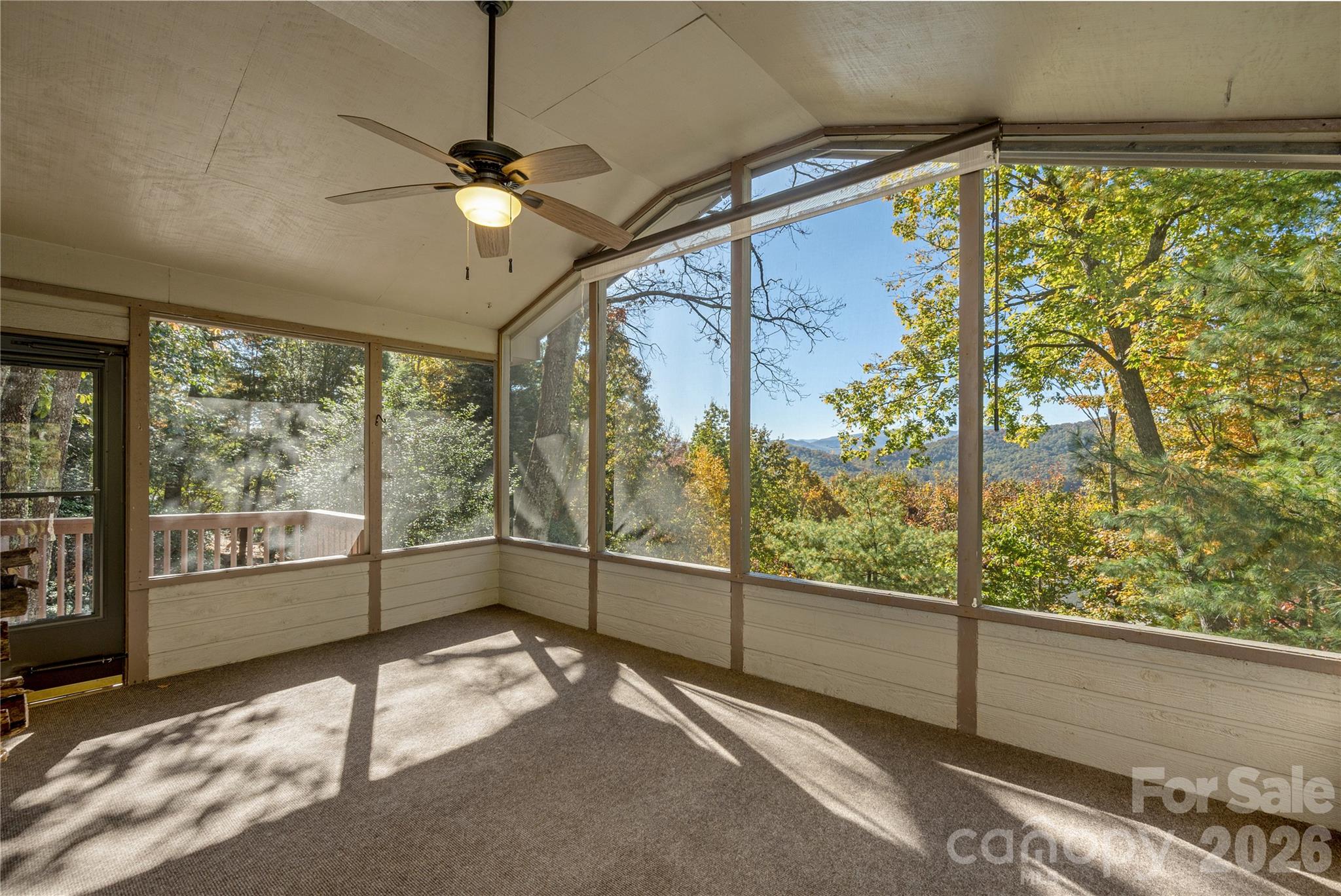 Single Family Residence at 20 Wild Cherry Drive, Mills River, photo 14 of 40