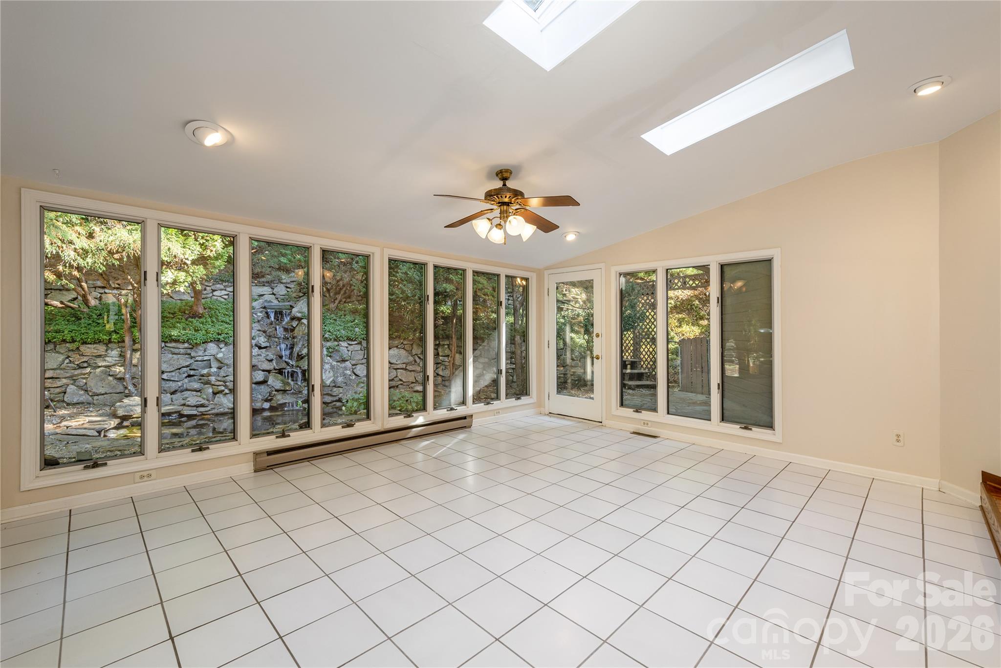 Single Family Residence at 20 Wild Cherry Drive, Mills River, photo 20 of 40