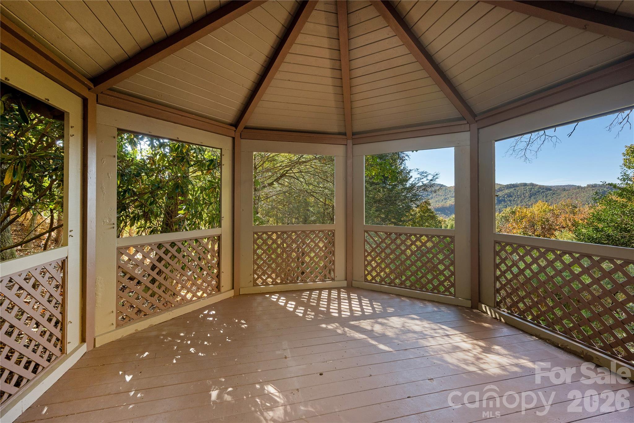 Single Family Residence at 20 Wild Cherry Drive, Mills River, photo 32 of 40
