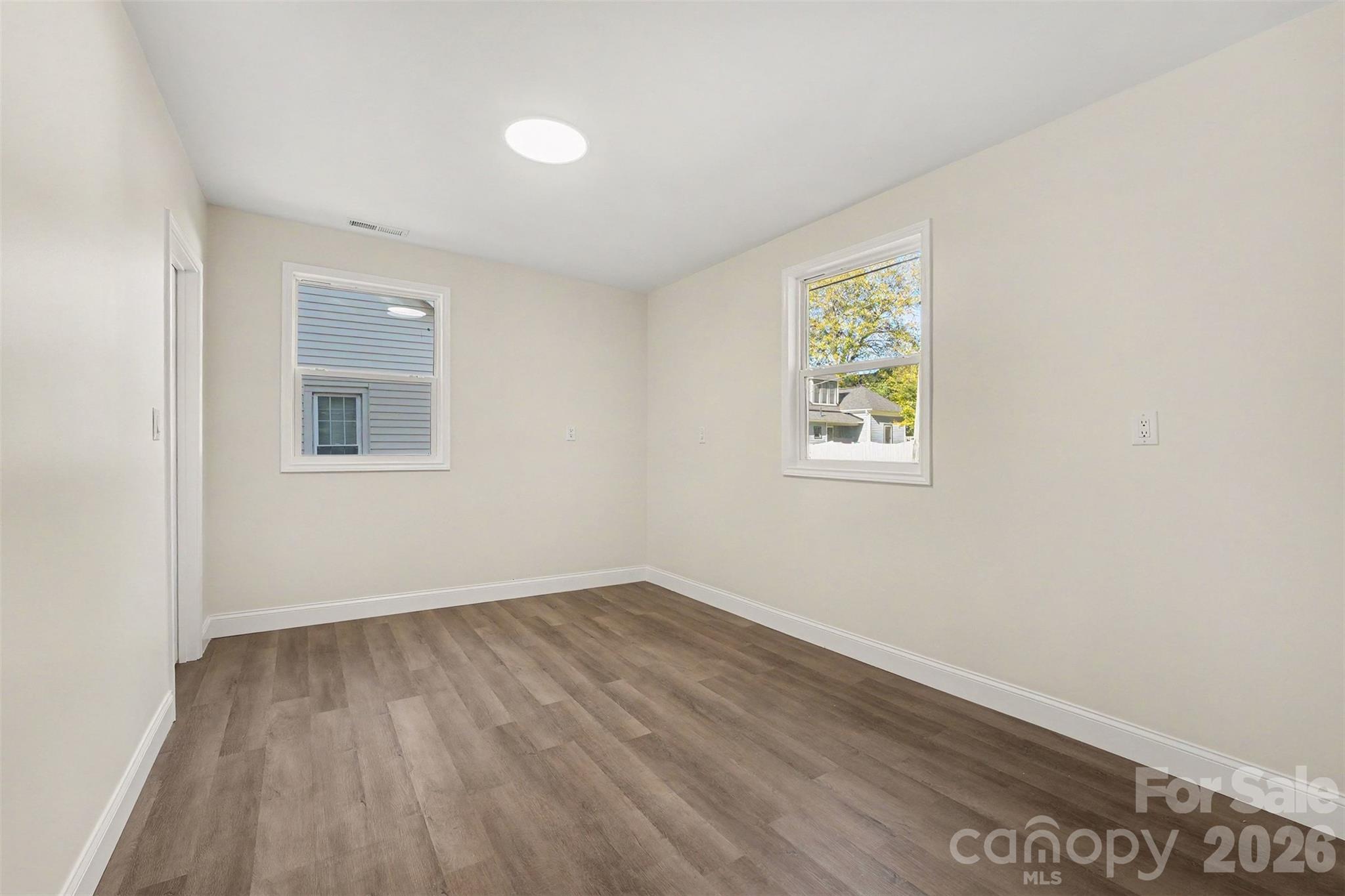 Single Family Residence at 517 Western Avenue, Statesville, photo 14 of 28
