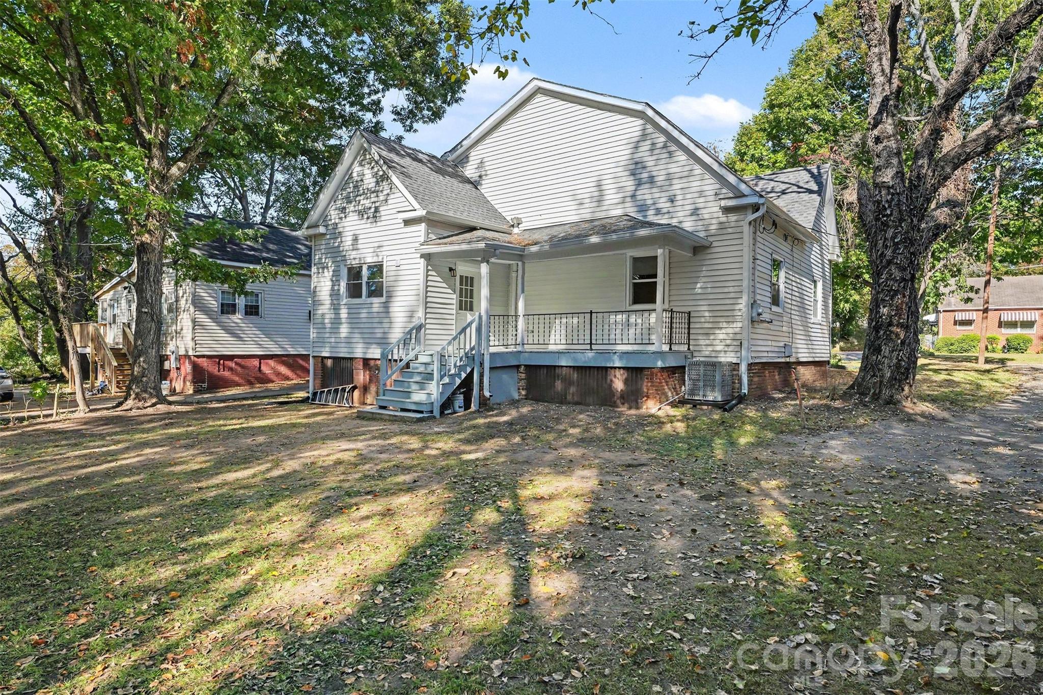 Single Family Residence at 517 Western Avenue, Statesville, photo 24 of 28