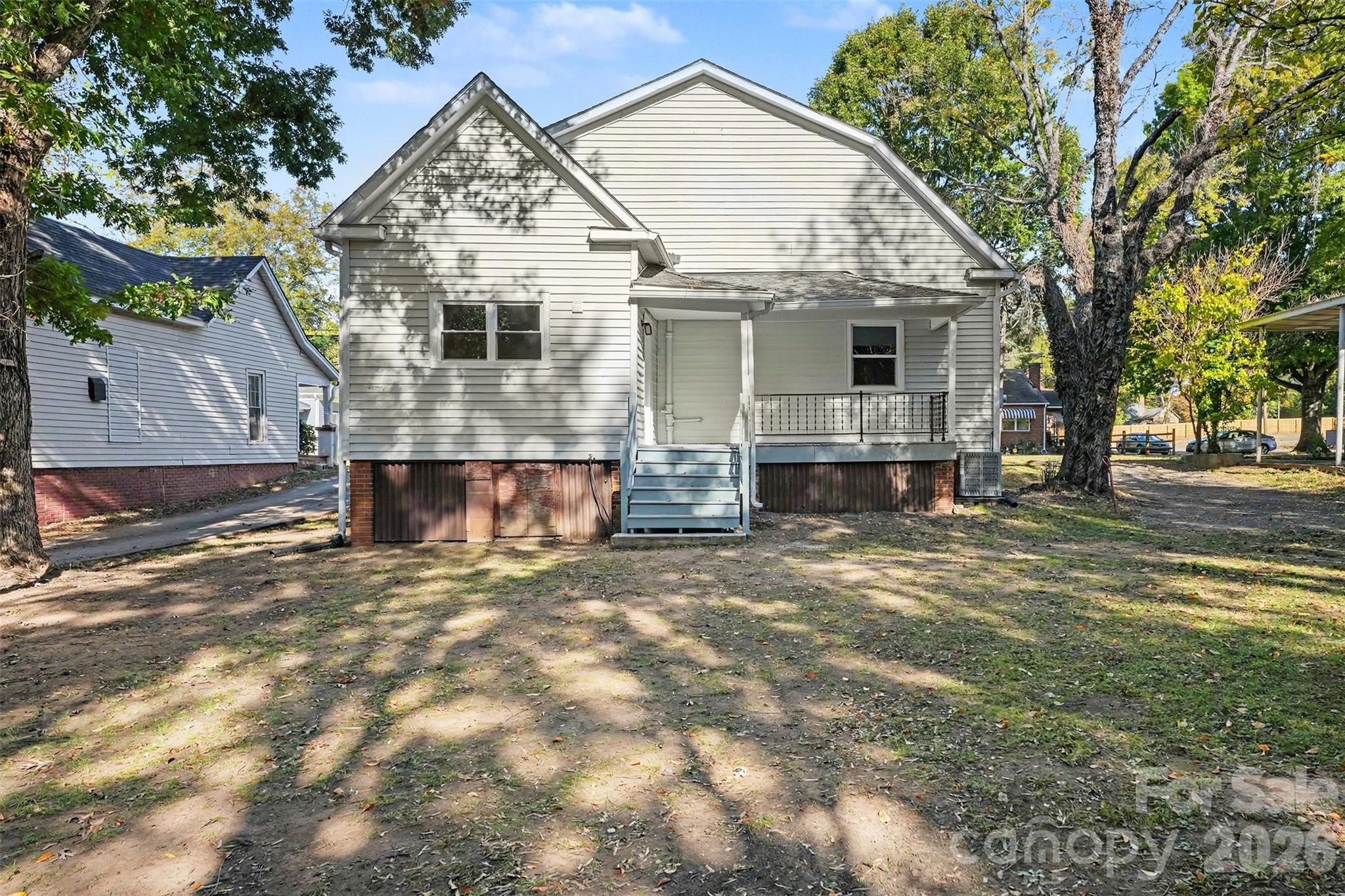 Single Family Residence at 517 Western Avenue, Statesville, photo 25 of 28