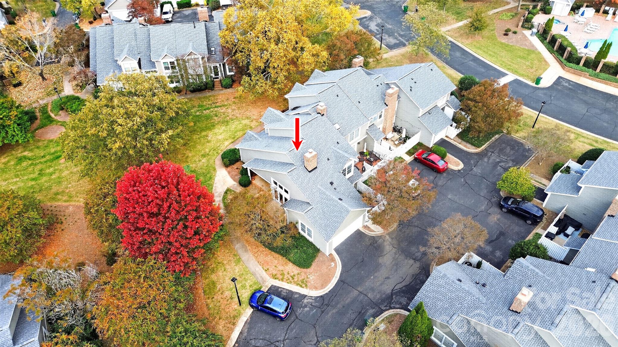 End unit - 8254 Tradd Court, Charlotte