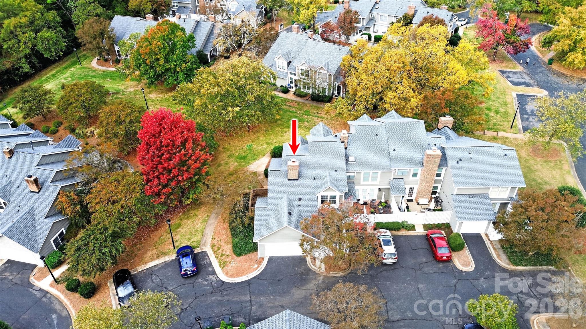 End unit - 8254 Tradd Court, Charlotte