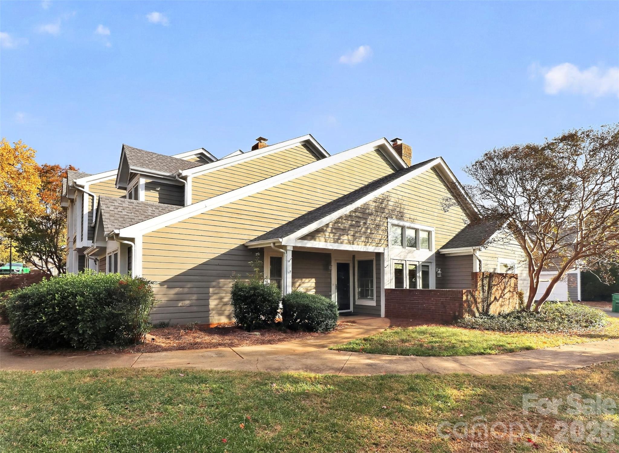 Condominium at 8254 Tradd Court, Charlotte, photo 45 of 49