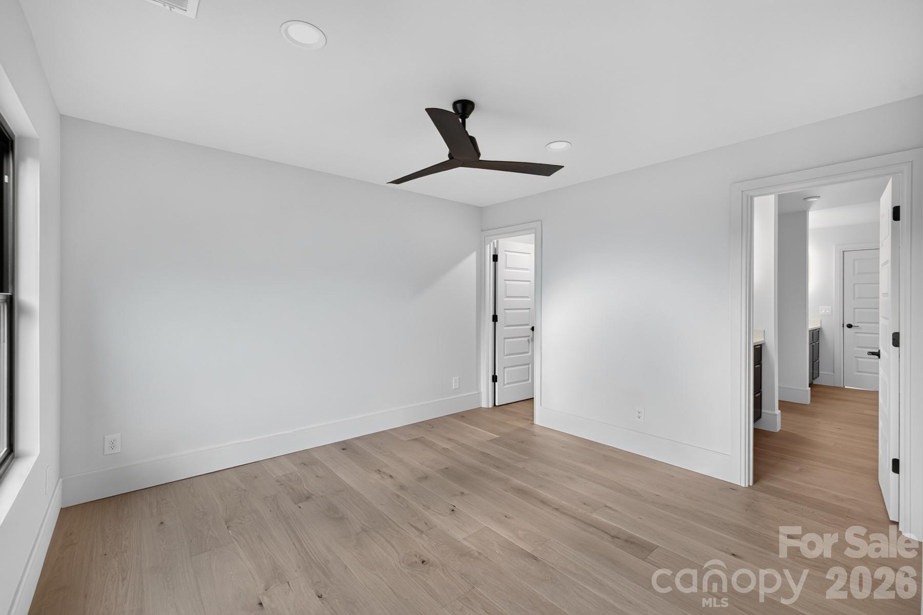 Single Family Residence at 433 Hollis Road, Charlotte, photo 27 of 47