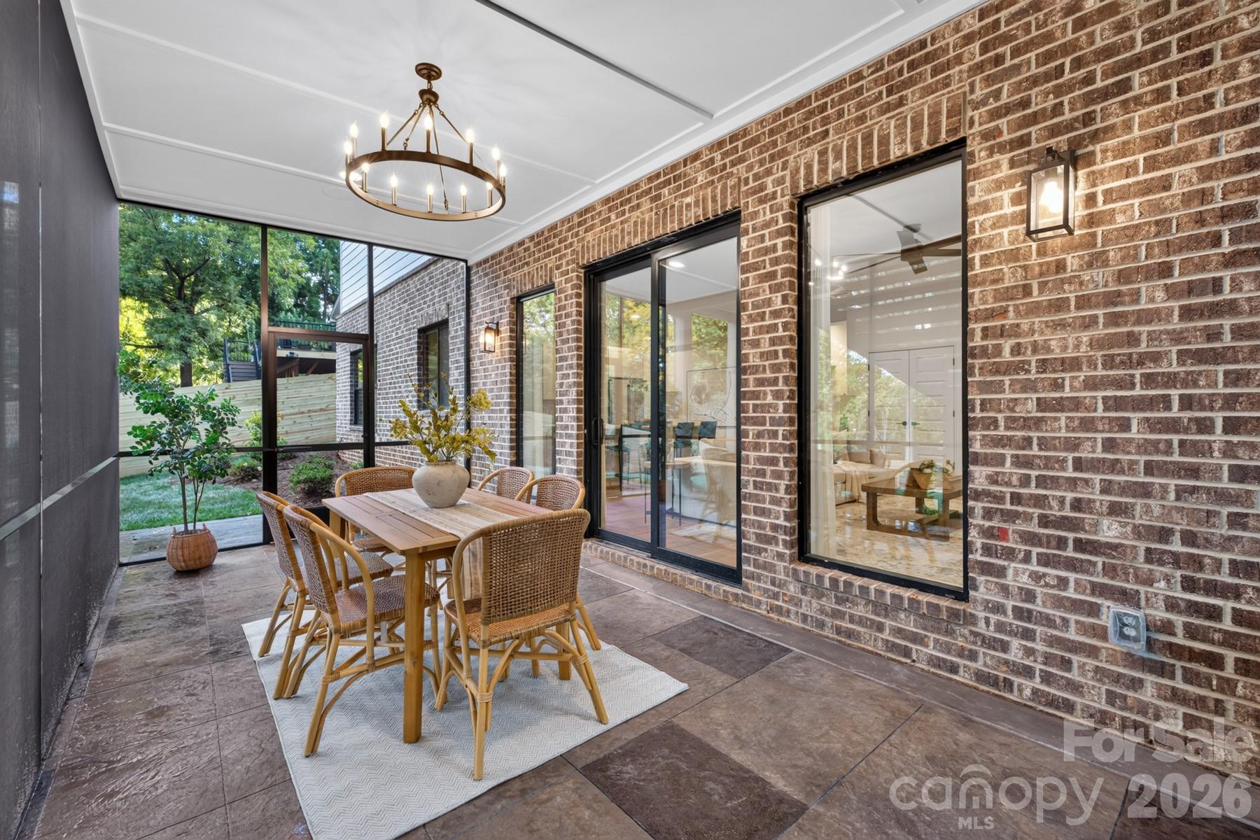 Single Family Residence at 433 Hollis Road, Charlotte, photo 38 of 47