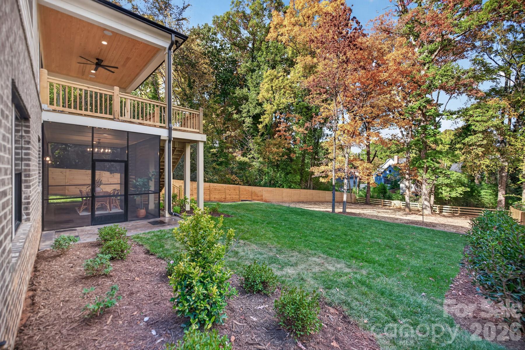 Single Family Residence at 433 Hollis Road, Charlotte, photo 41 of 47