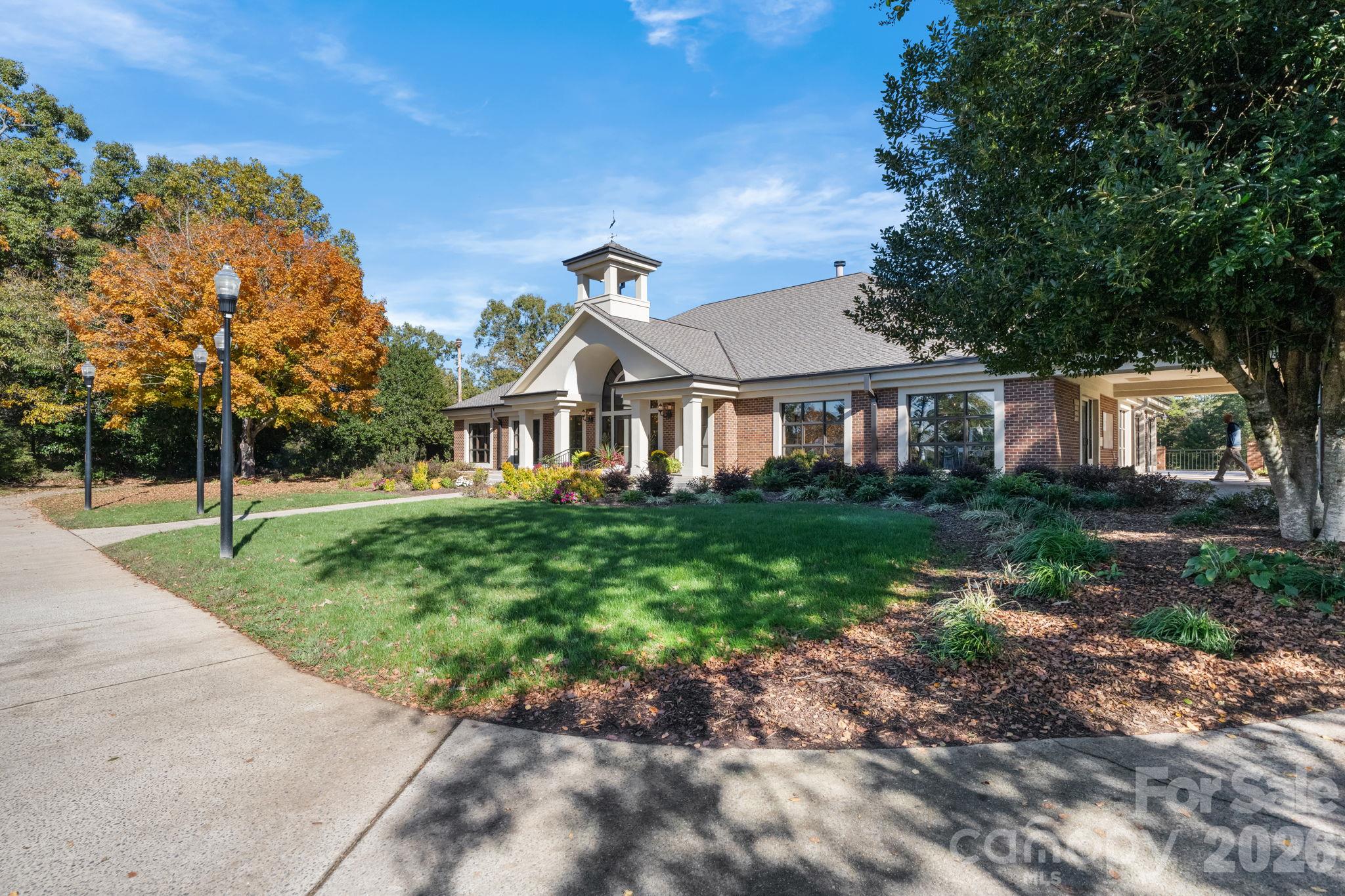 Single Family Residence at 4056 Shadowood Lane, Hickory, photo 48 of 48