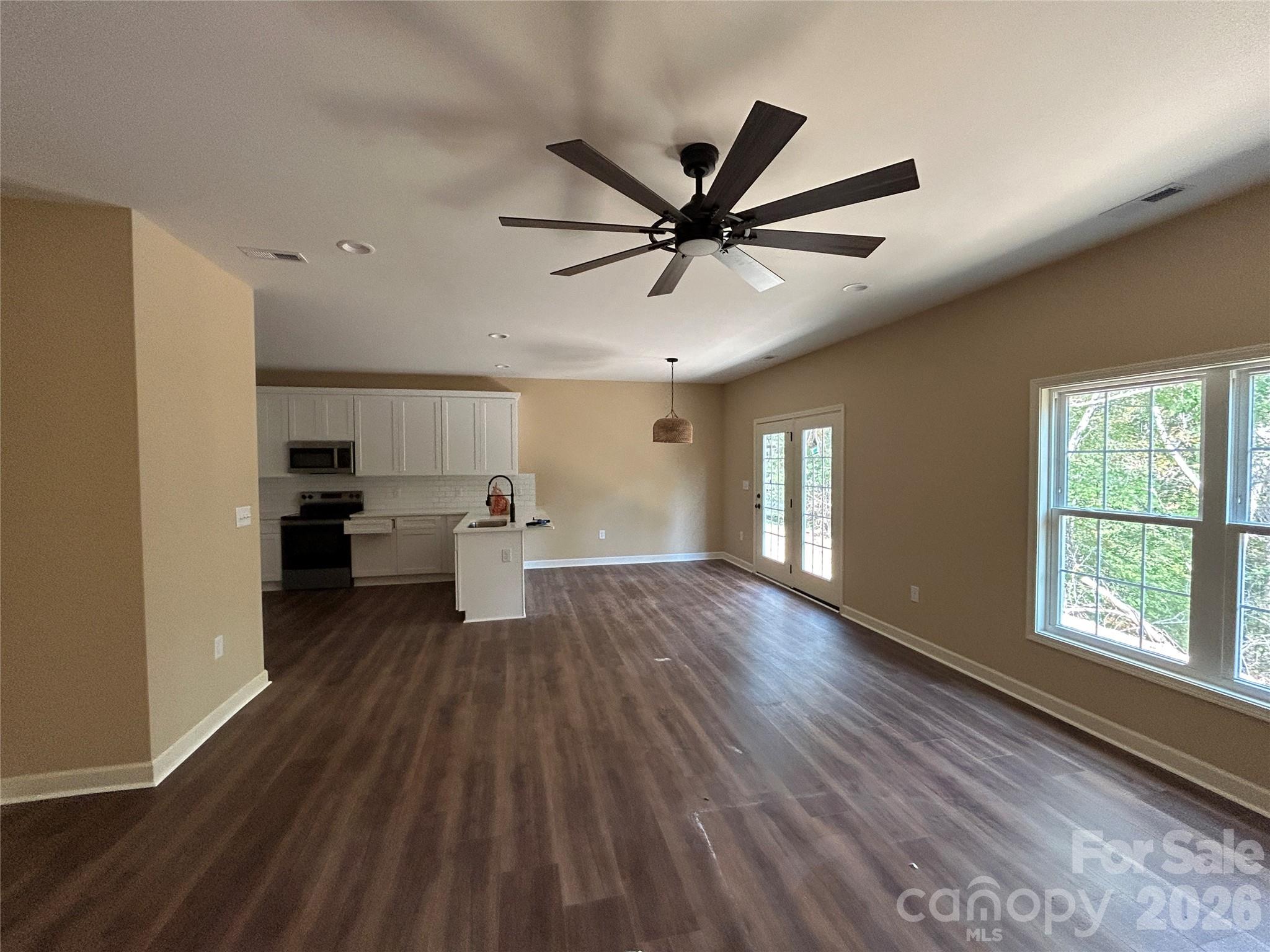 Single Family Residence at 2003 9th Street Street SE, Hickory, photo 13 of 19