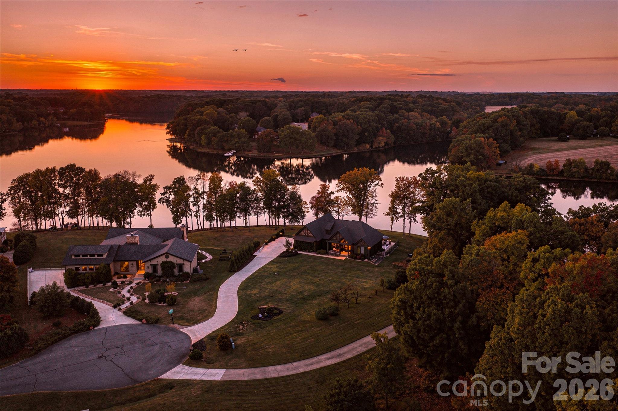 Single Family Residence at 1321 St Regis Court, Monroe, photo 9 of 57