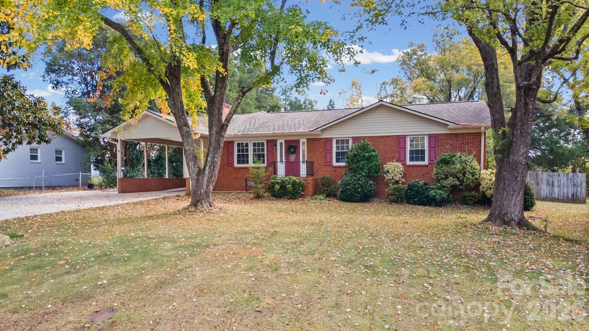380 Stratford Road