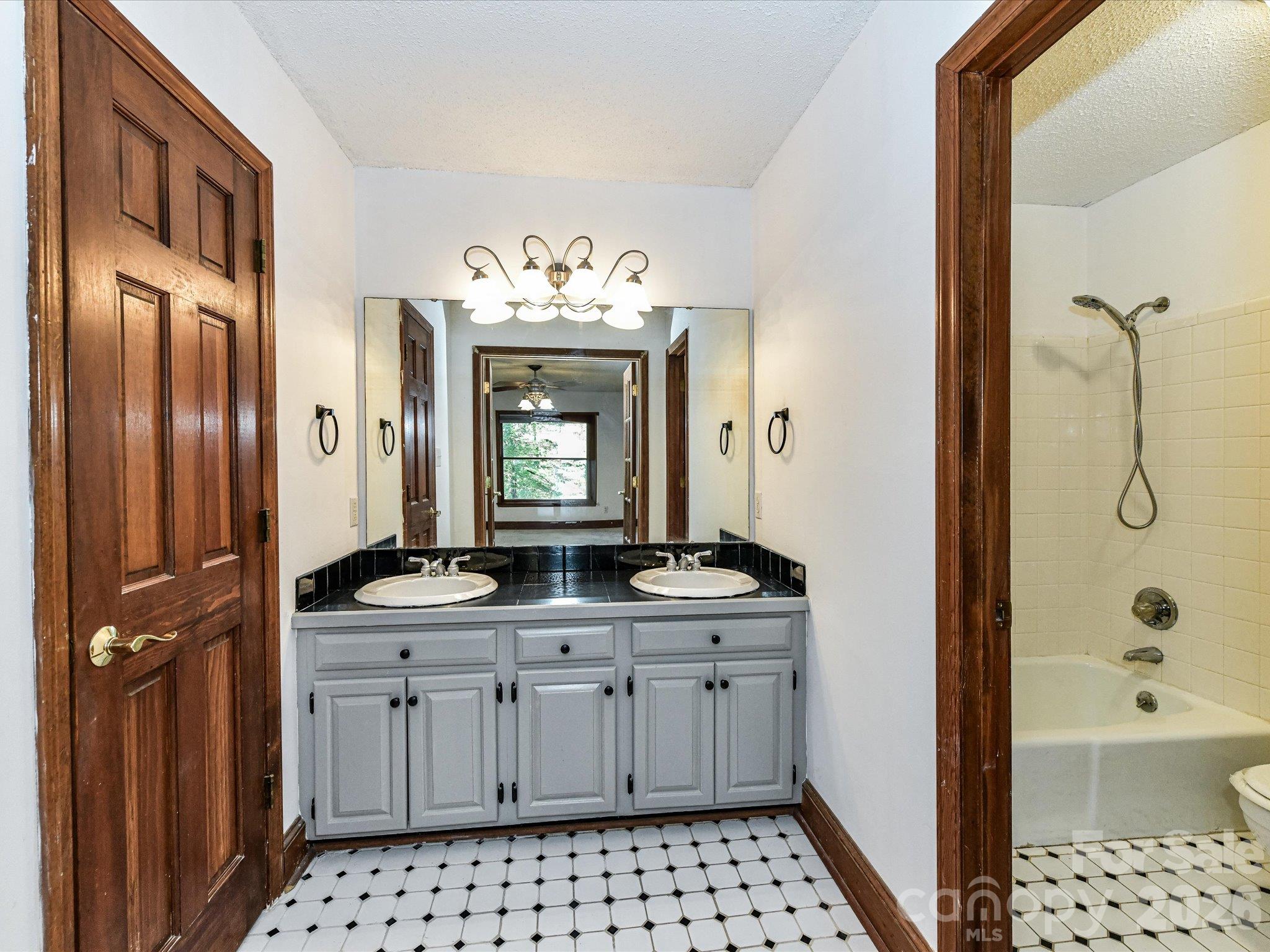 Single Family Residence at 2512 King Arthur Drive, Monroe, photo 24 of 46