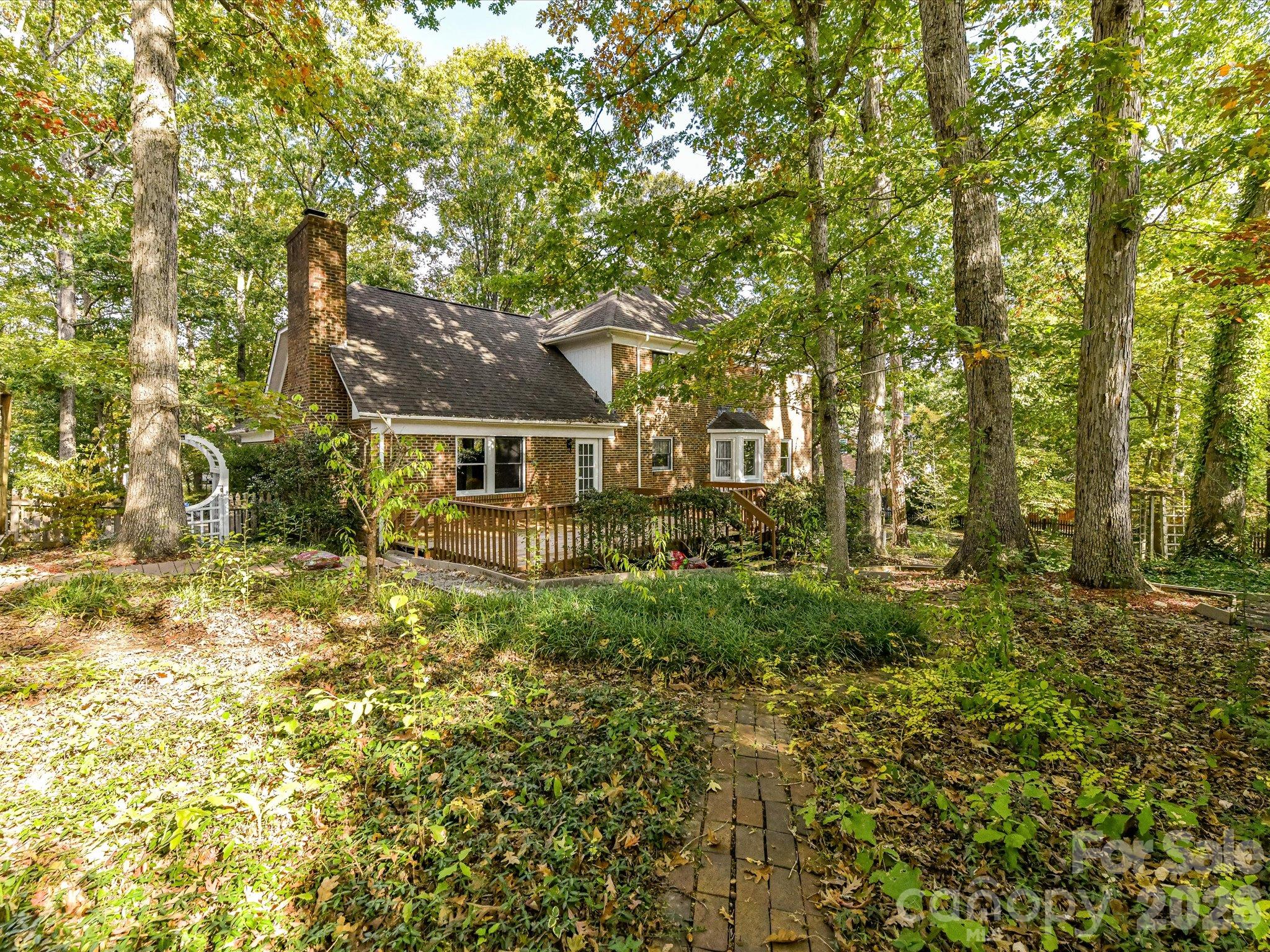 Single Family Residence at 2512 King Arthur Drive, Monroe, photo 43 of 46