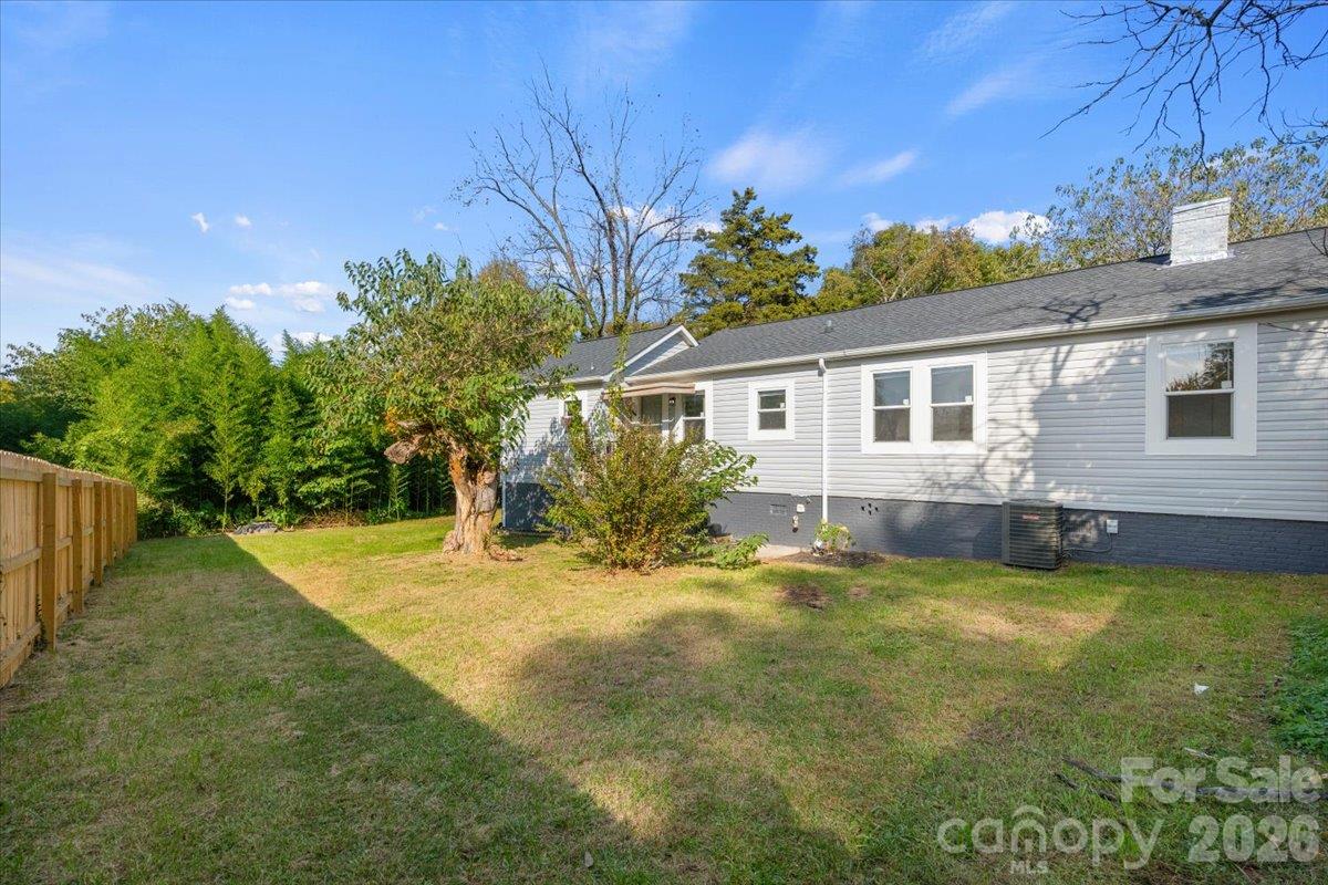 Single Family Residence at 2428 Booker Avenue, Charlotte, photo 30 of 38