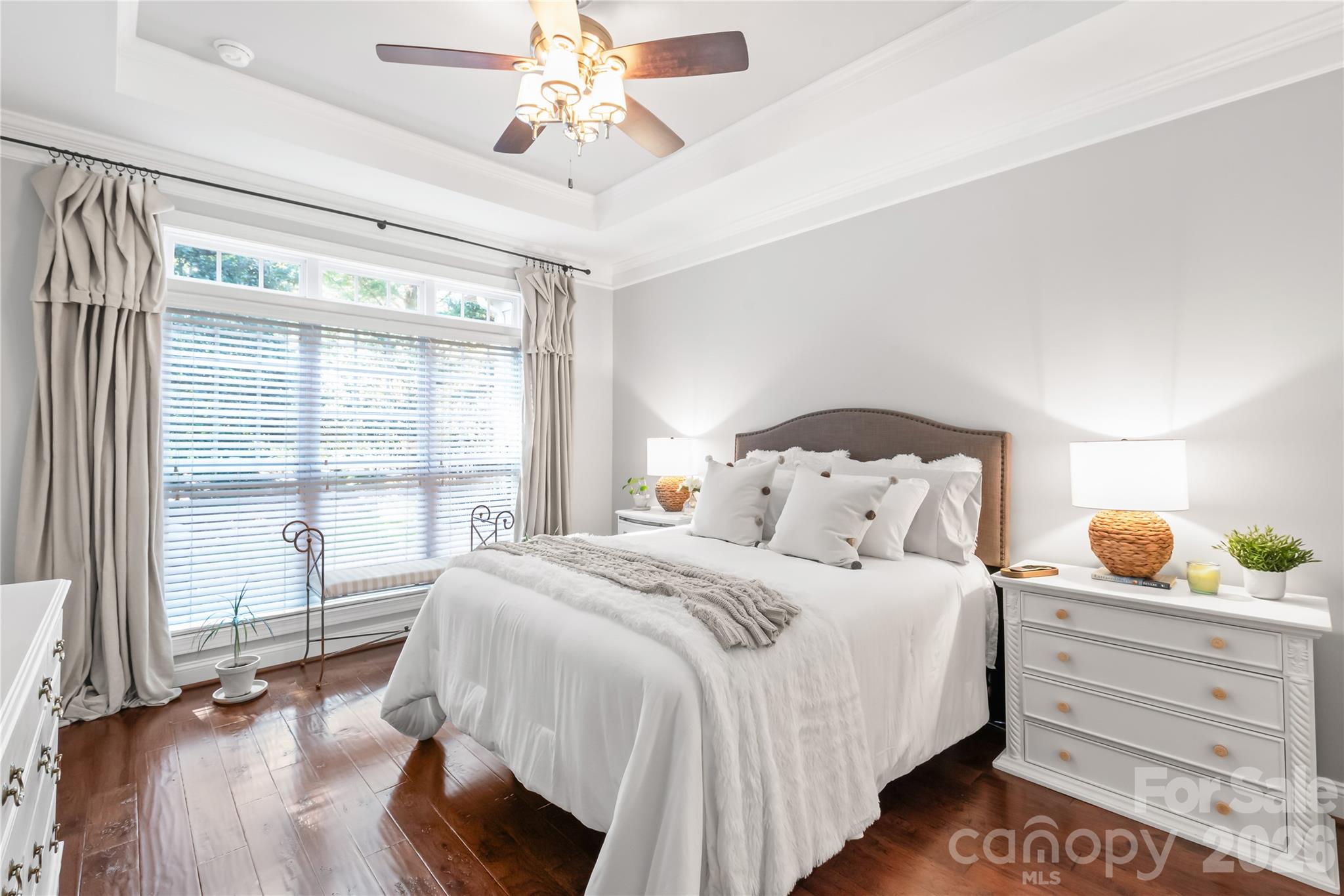 Stunning coffered ceilings with crown molding - 8833 Legacy Lake Lane, Charlotte